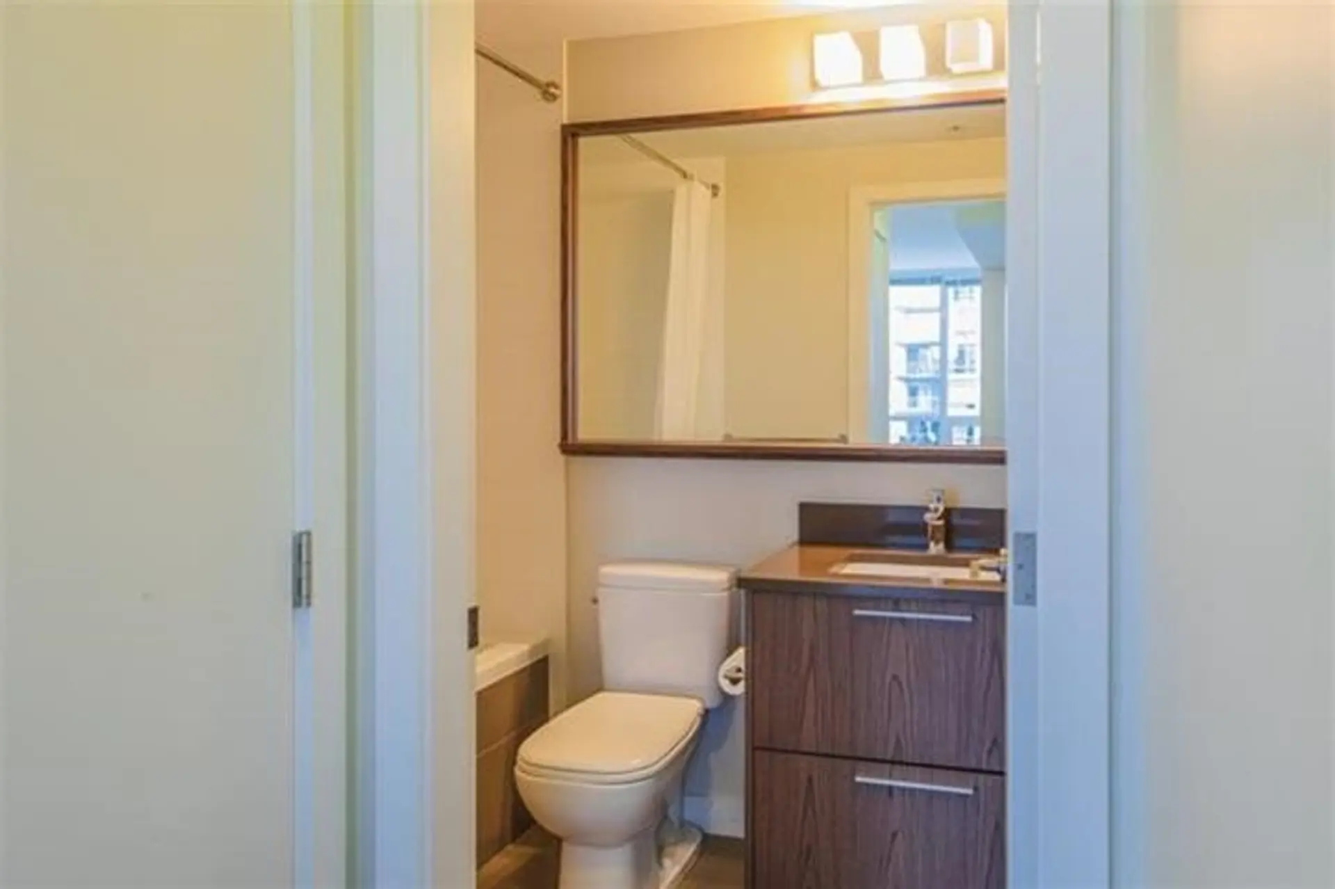 Property at #2607 2975 ATLANTIC AVENUE, Coquitlam, BC