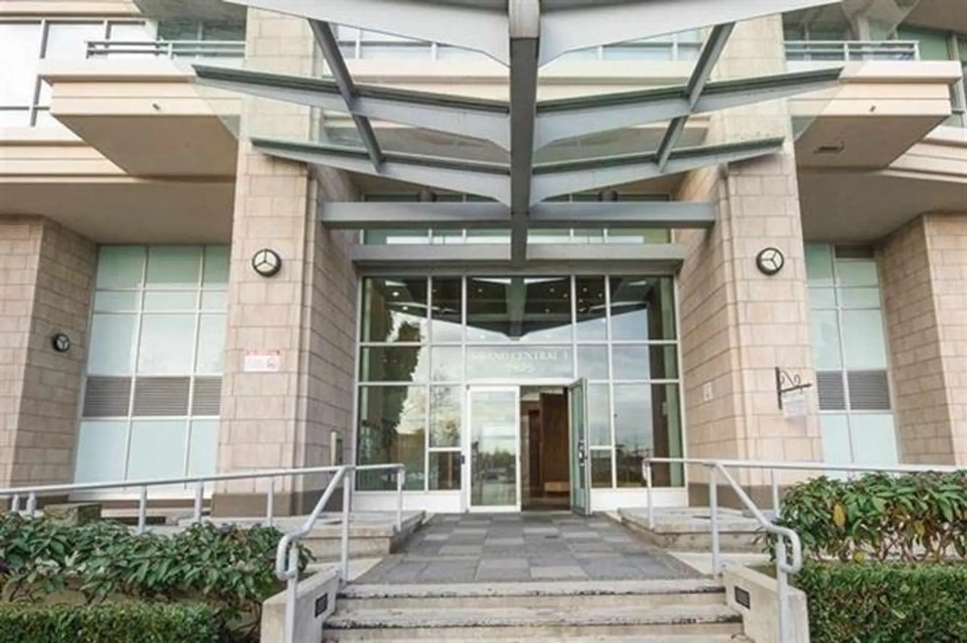 Property at #2607 2975 ATLANTIC AVENUE, Coquitlam, BC