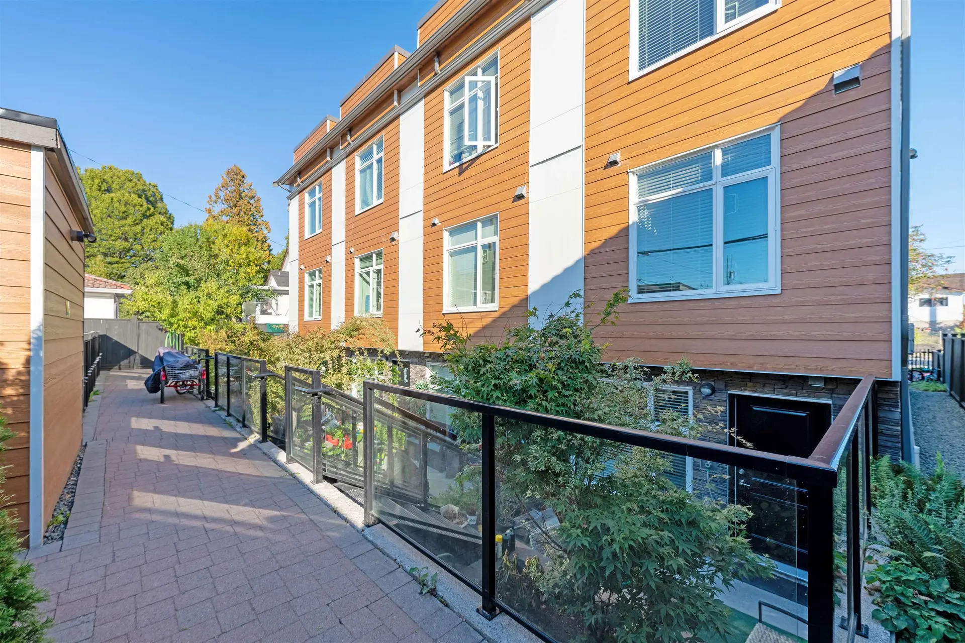 Property at 5069 EARLES STREET, Vancouver, BC