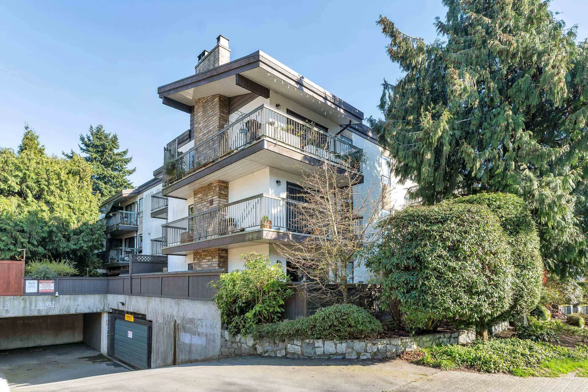 Property at #204 1515 E 5TH AVENUE, Vancouver, BC
