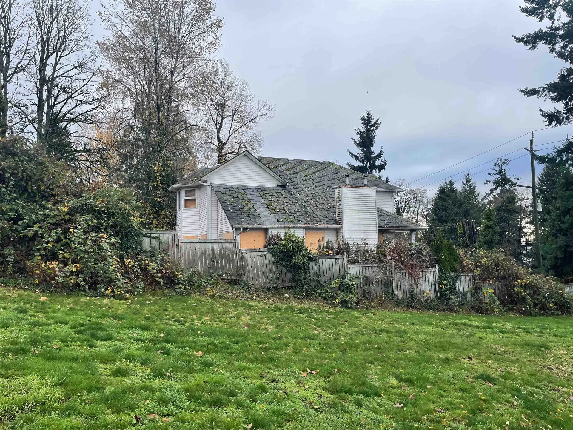 Property at 808 E 3RD STREET, North Vancouver, BC