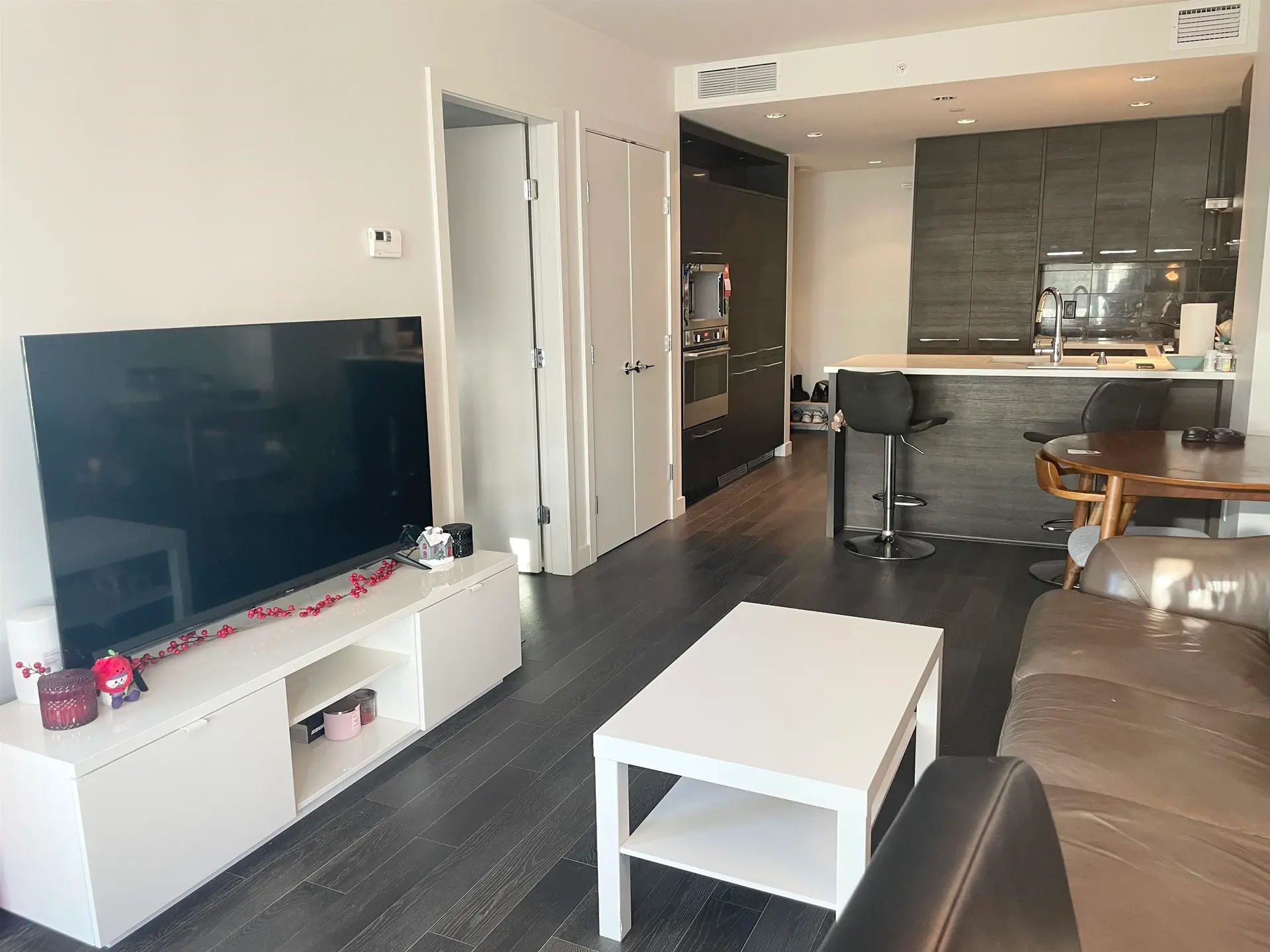 Property at #611 7488 LANSDOWNE ROAD, Richmond, BC