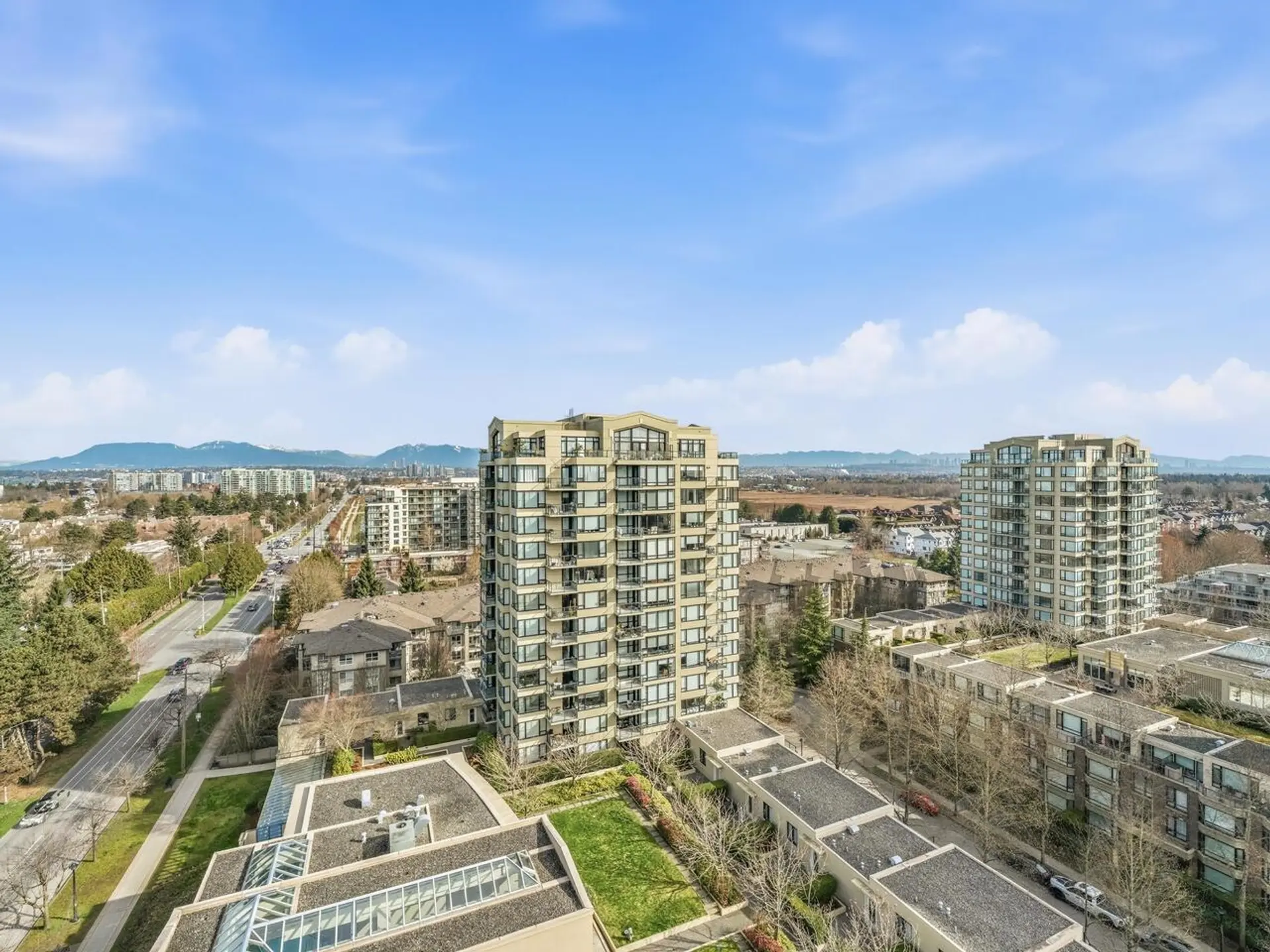 Property at #1705 9188 Hemlock Drive, Richmond, BC
