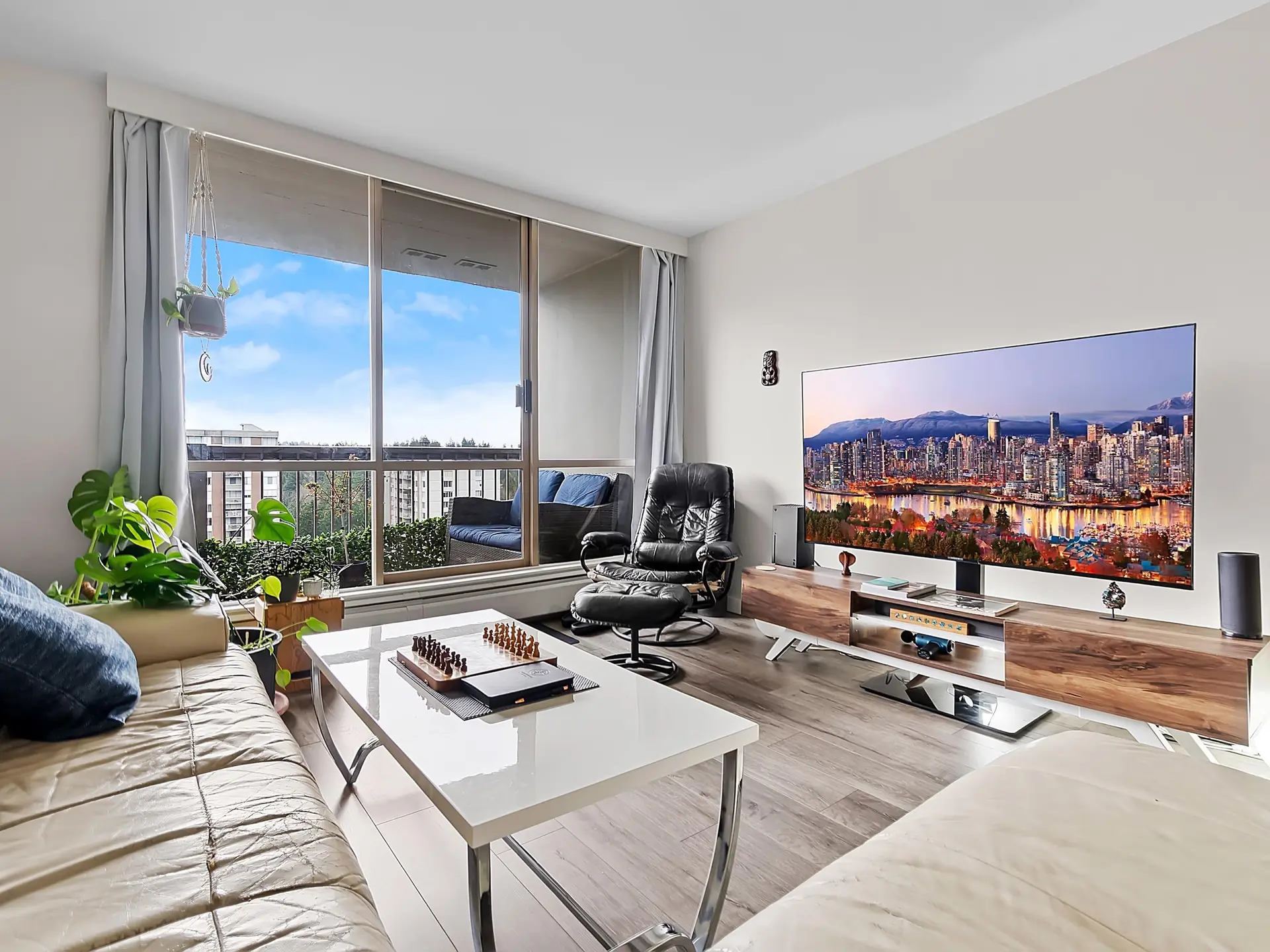 Property at #1808 2016 Fullerton Avenue, North Vancouver, BC