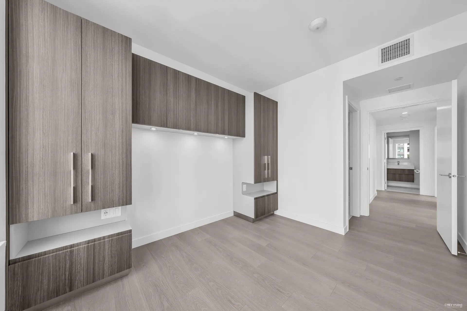 #809 6537 Telford Avenue - Image 5