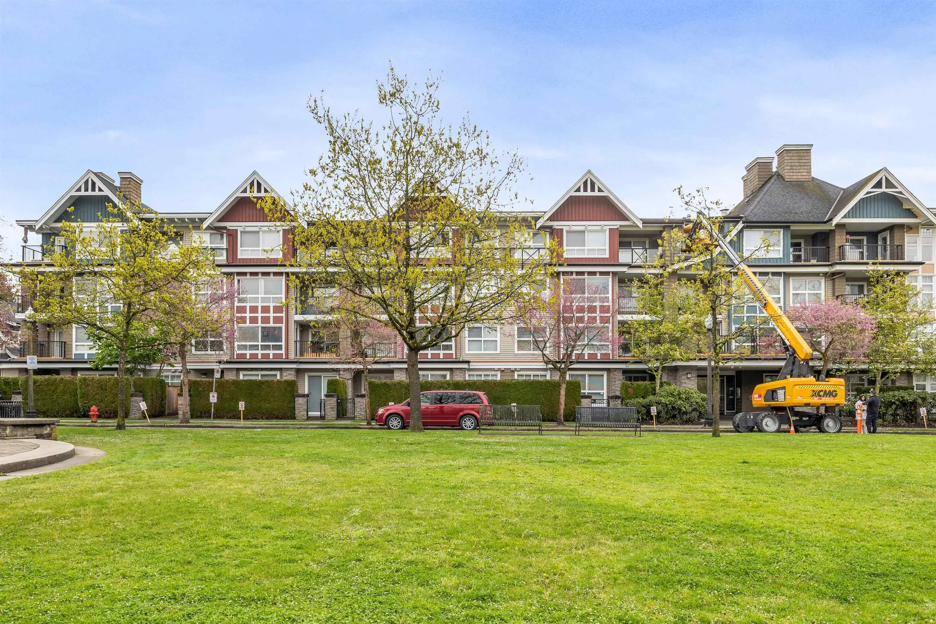 Property at #403 7088 MONT ROYAL SQUARE, Vancouver, BC