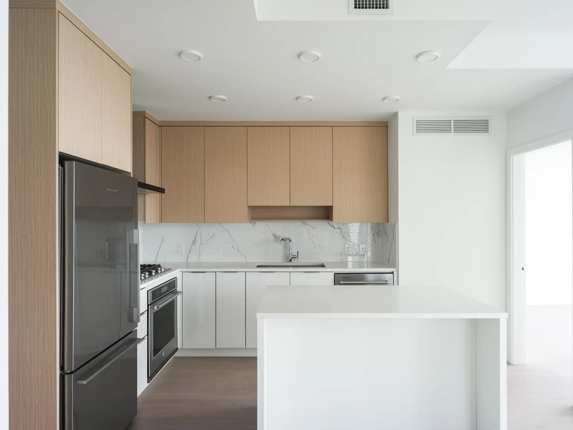 Property at #2401 699 WHITING WAY, Coquitlam, BC