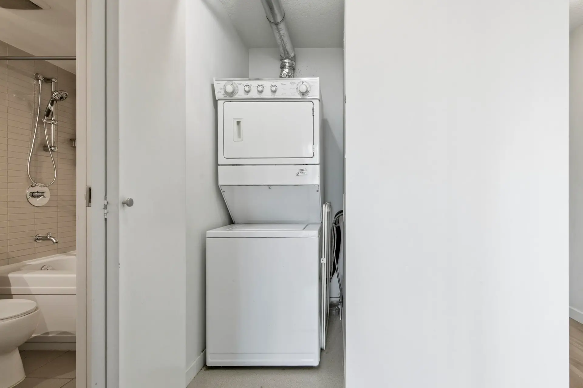 Property at #2607 602 CITADEL PARADE, Vancouver, BC