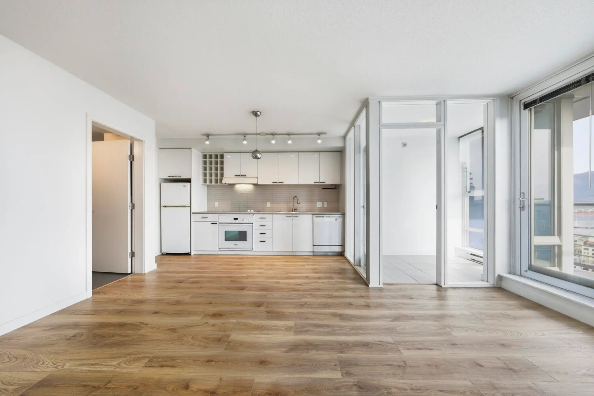 Property at #2607 602 CITADEL PARADE, Vancouver, BC