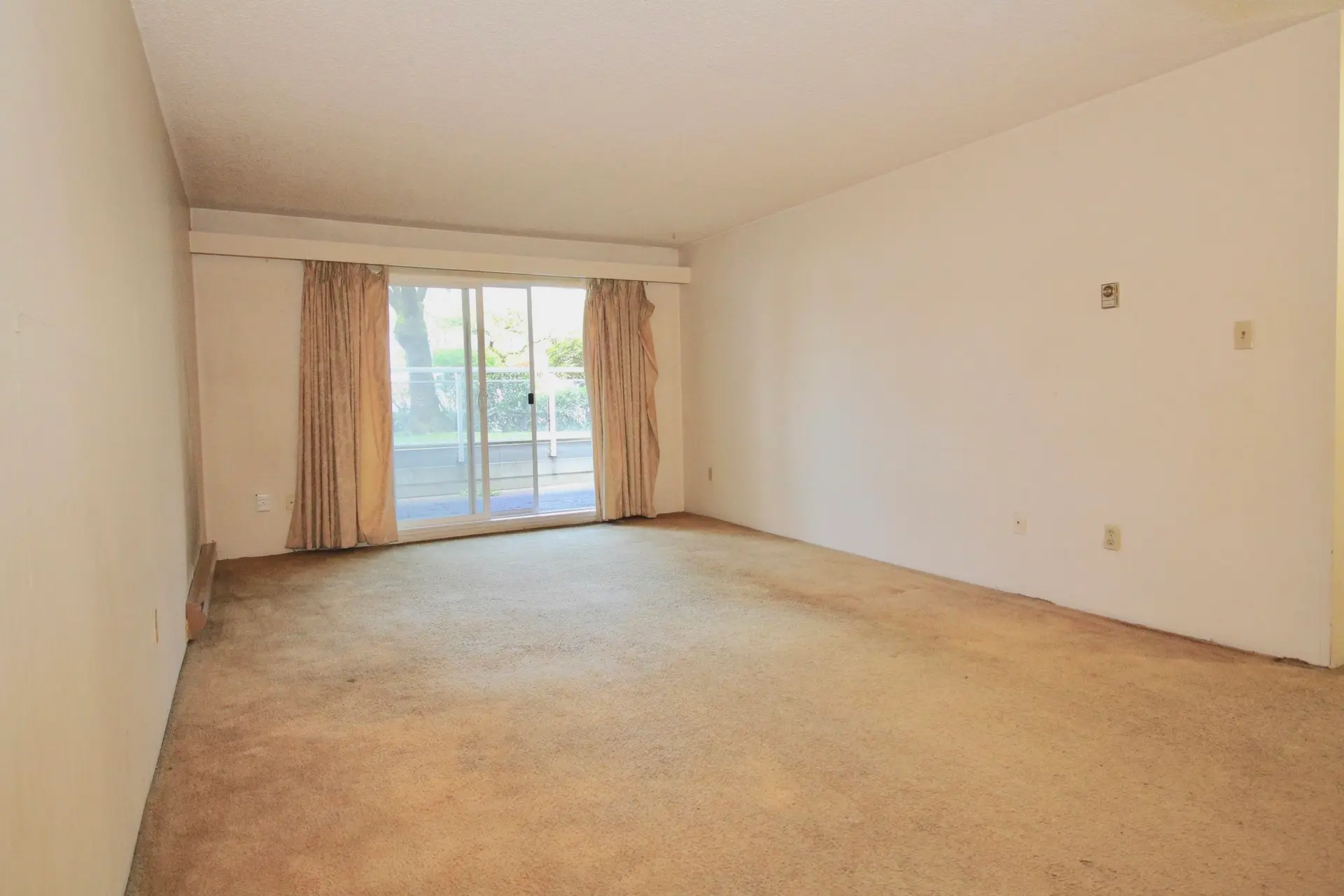 Property at #109 550 ROYAL AVENUE, New Westminster, BC