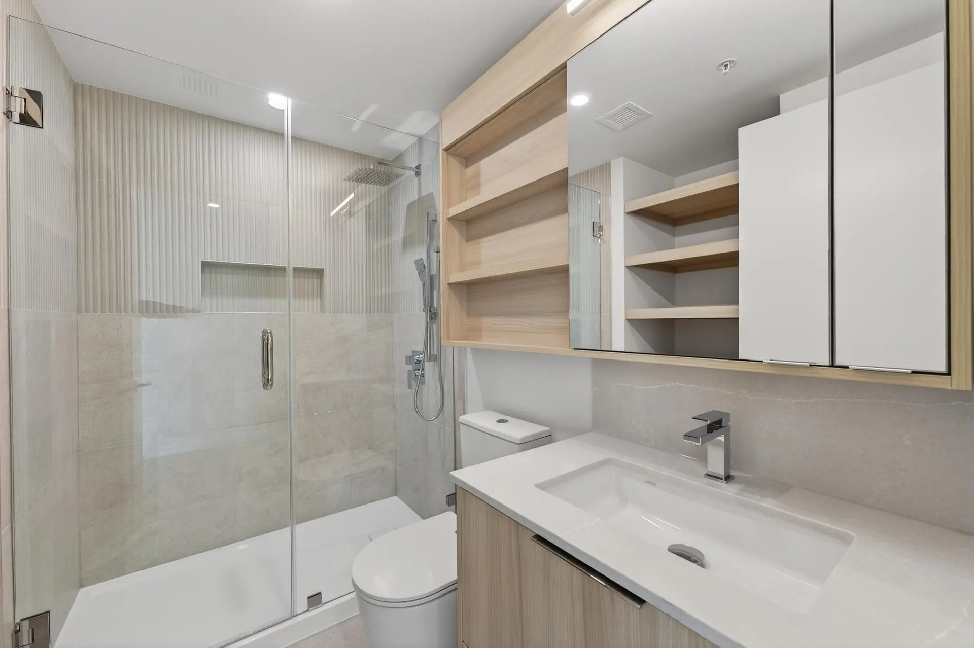 Property at #408 311 ALDERSON AVENUE, Coquitlam, BC