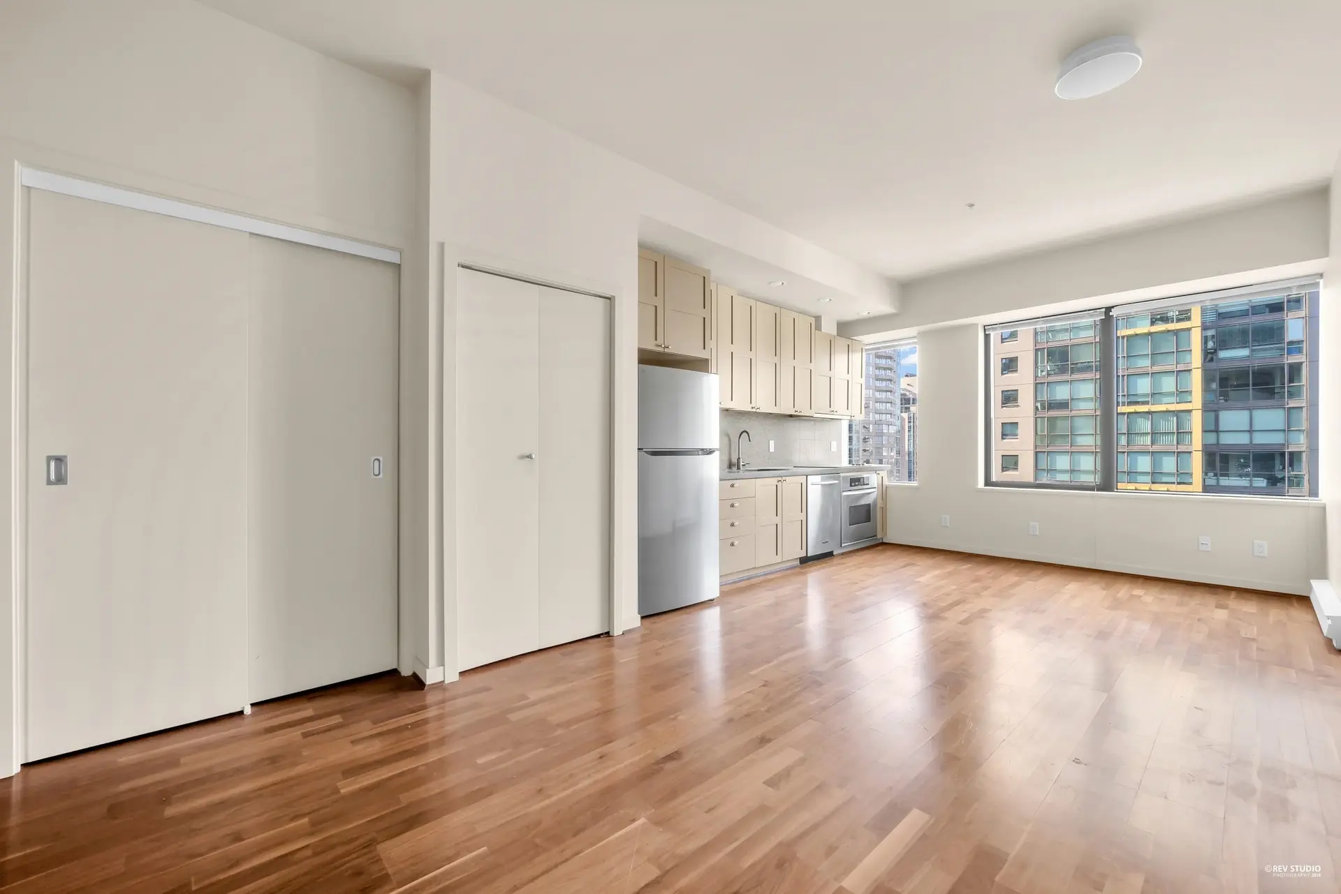 Property at #1113 1333 W Georgia Street, Vancouver, BC