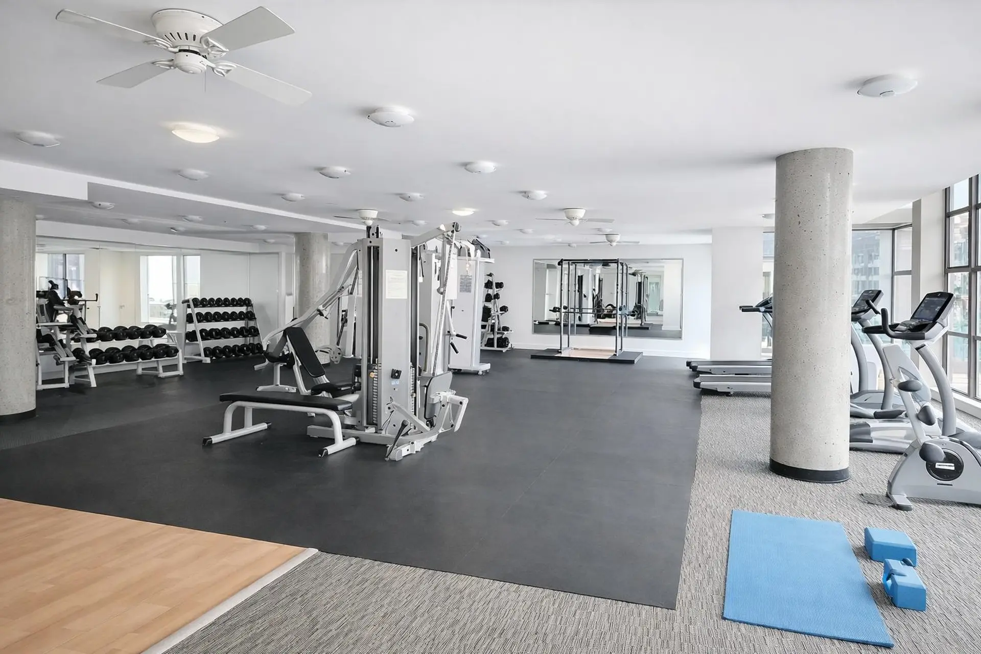 Property at #609 7831 WESTMINSTER HIGHWAY, Richmond, BC