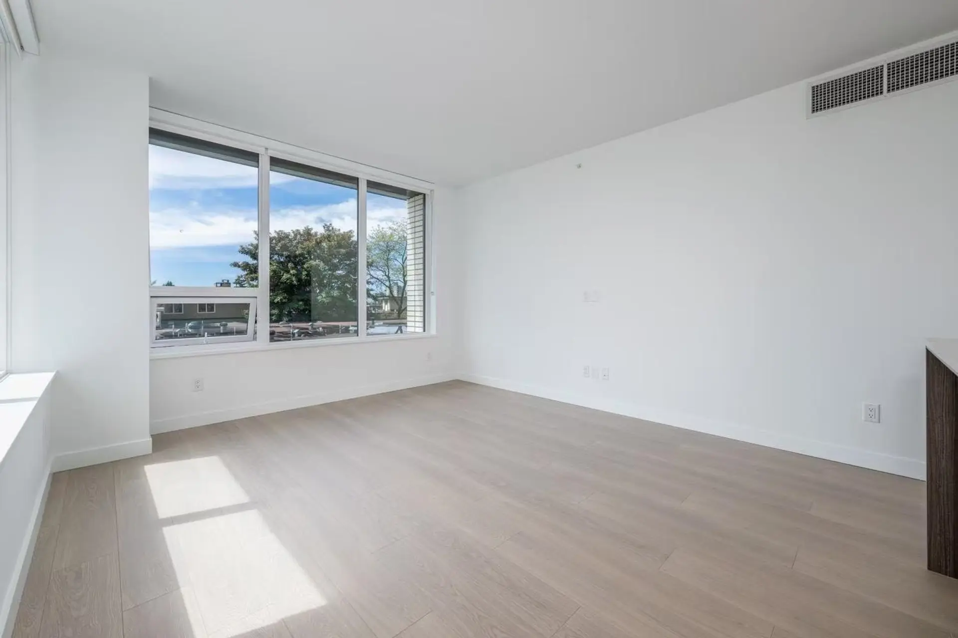 Property at #204 6537 TELFORD AVENUE, Burnaby, BC