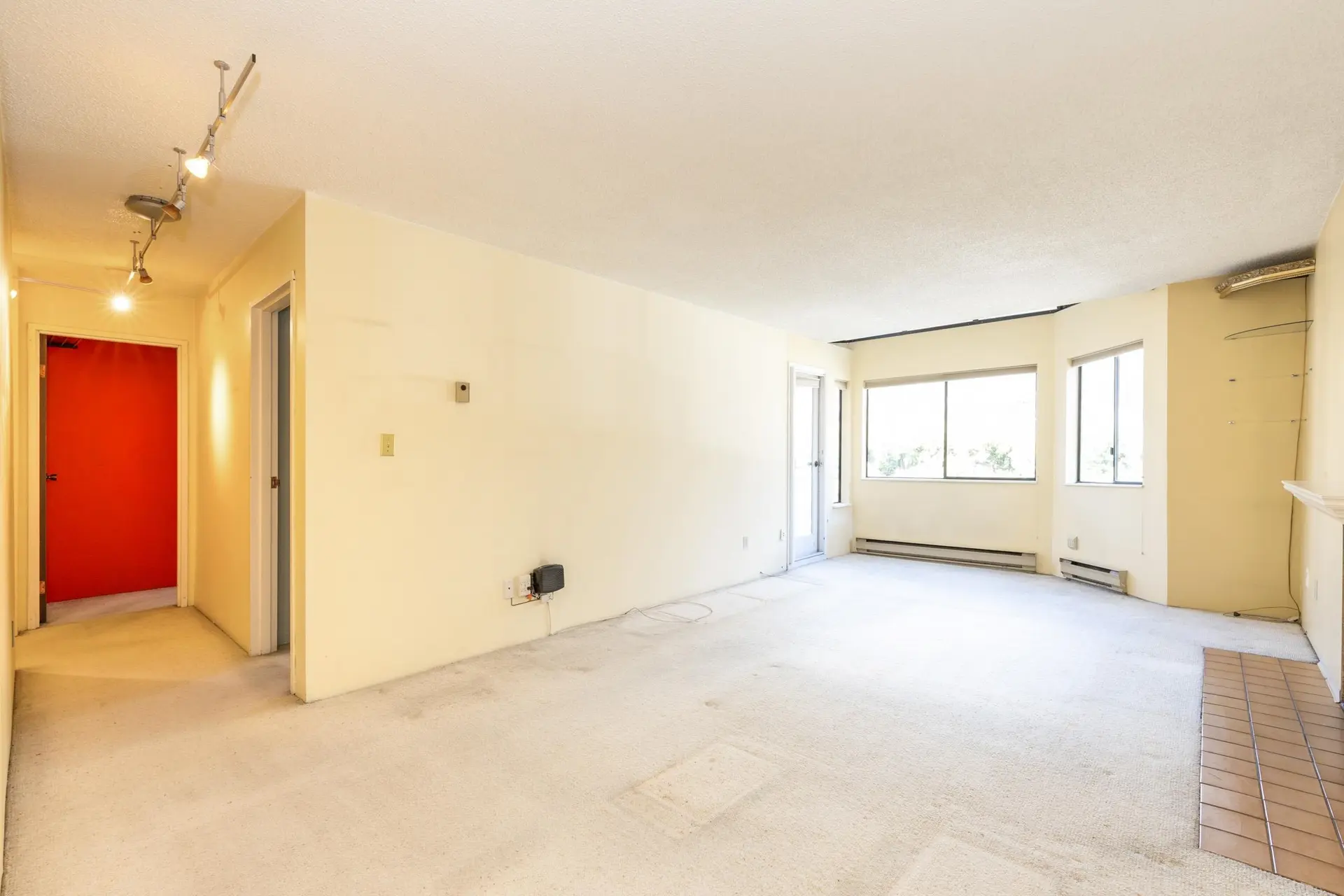 Property at #313 9584 MANCHESTER DRIVE, Burnaby, BC