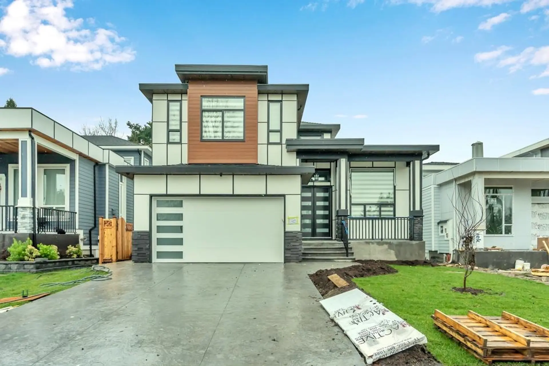 Property at 17247 59 Avenue, Surrey, BC