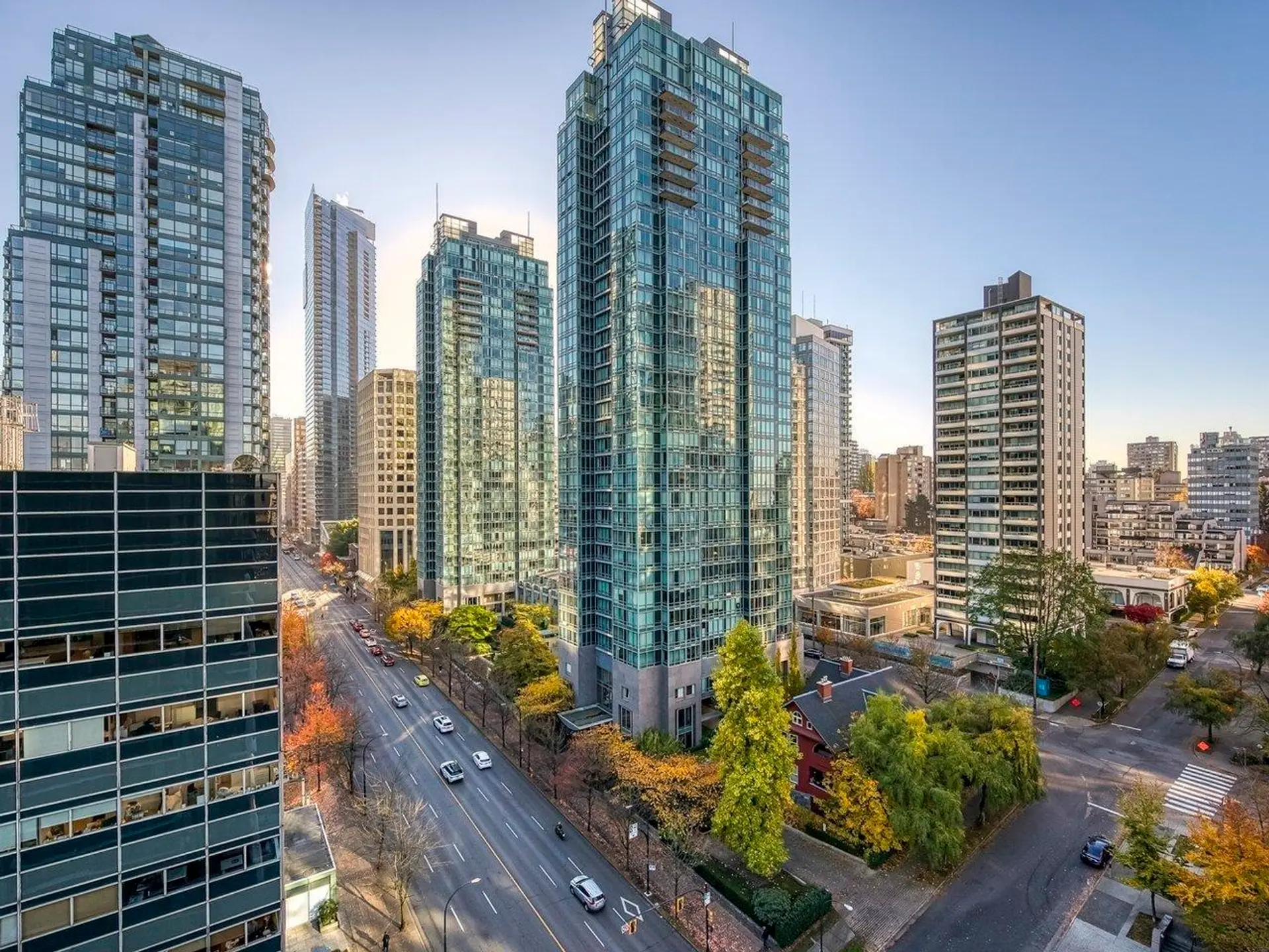 Property at #2908 1331 W GEORGIA STREET, Vancouver, BC