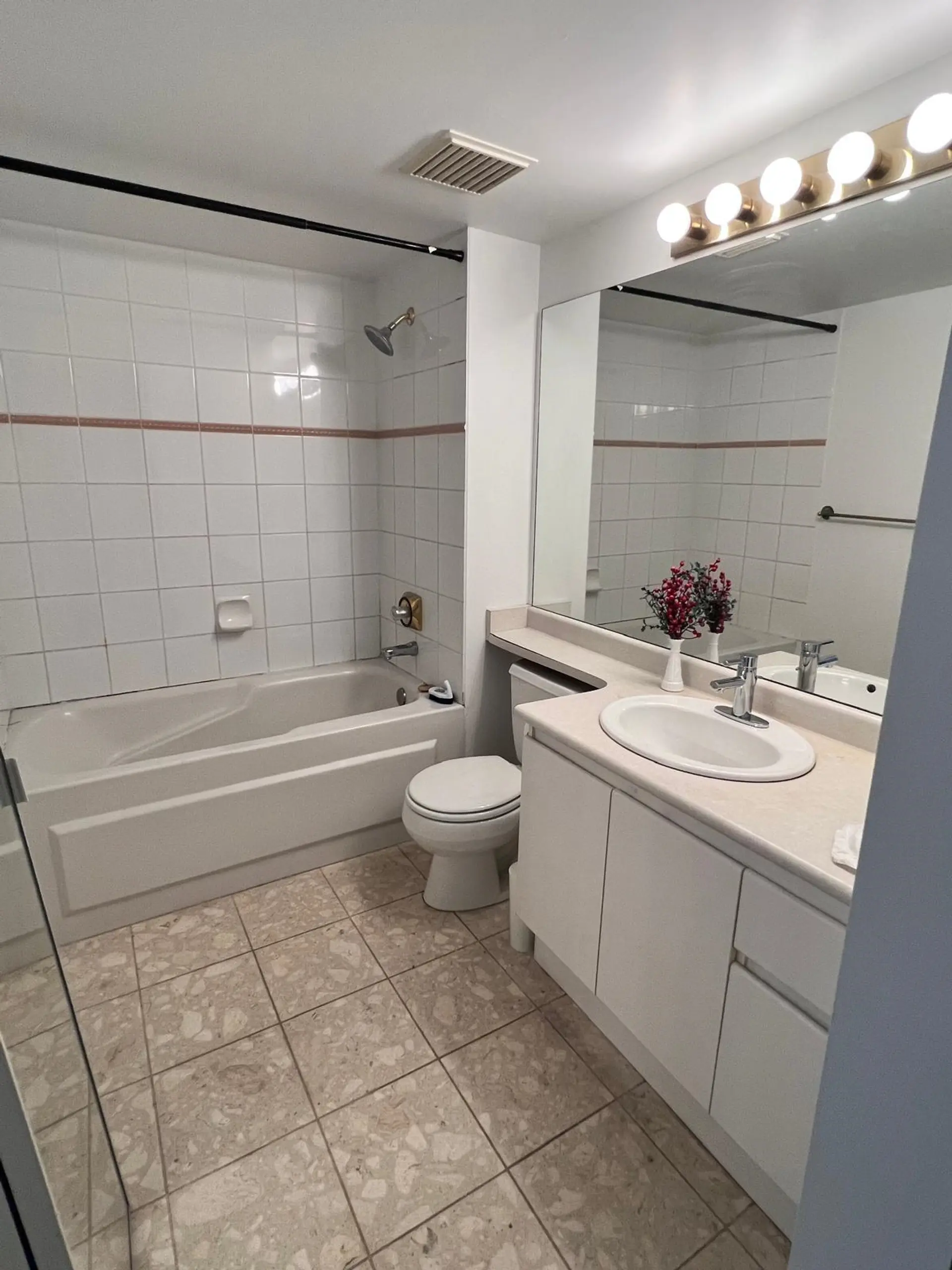 Property at #501 10899 UNIVERSITY DRIVE, Surrey, BC