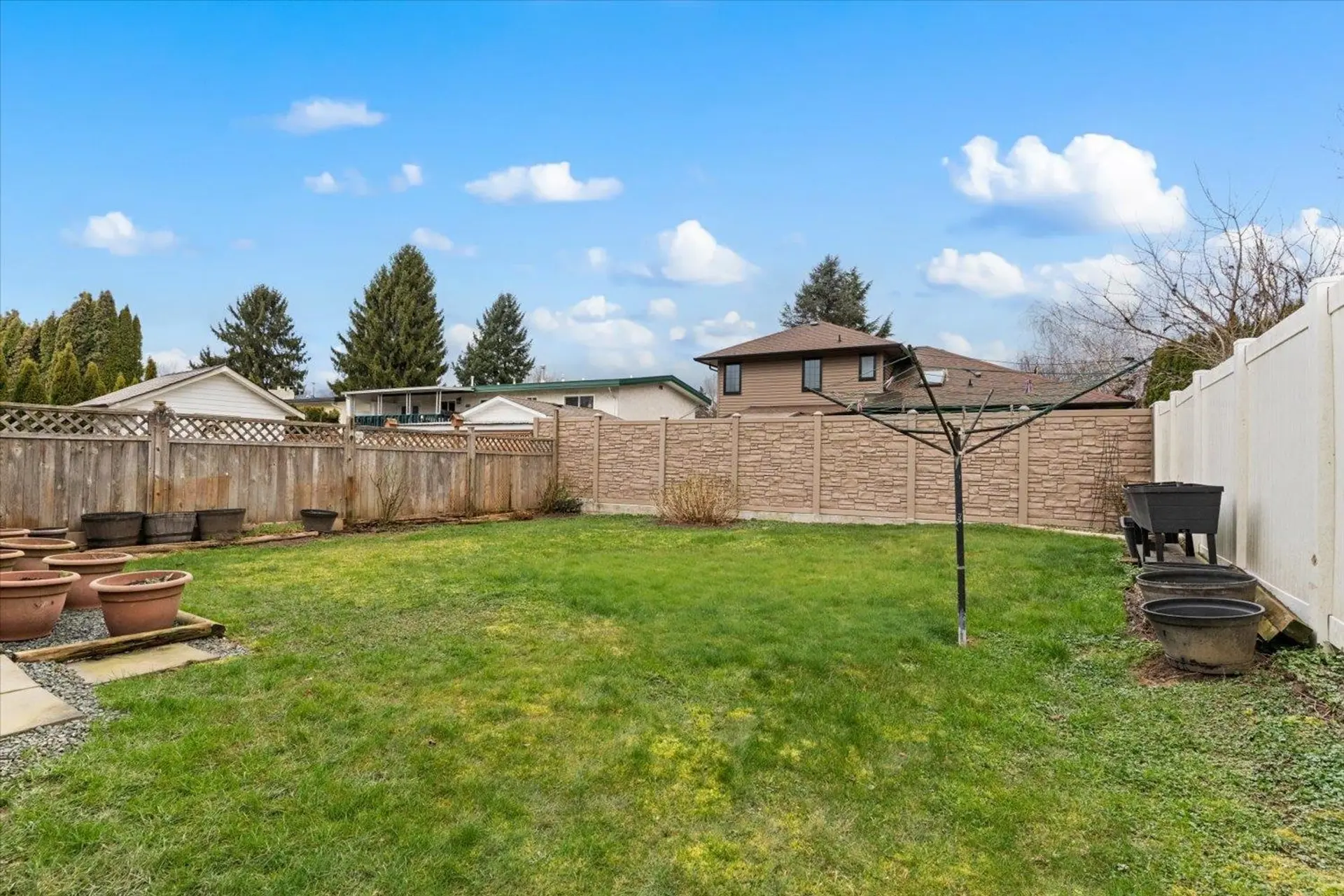 Property at 45475 MEADOWBROOK DRIVE, Chilliwack, BC