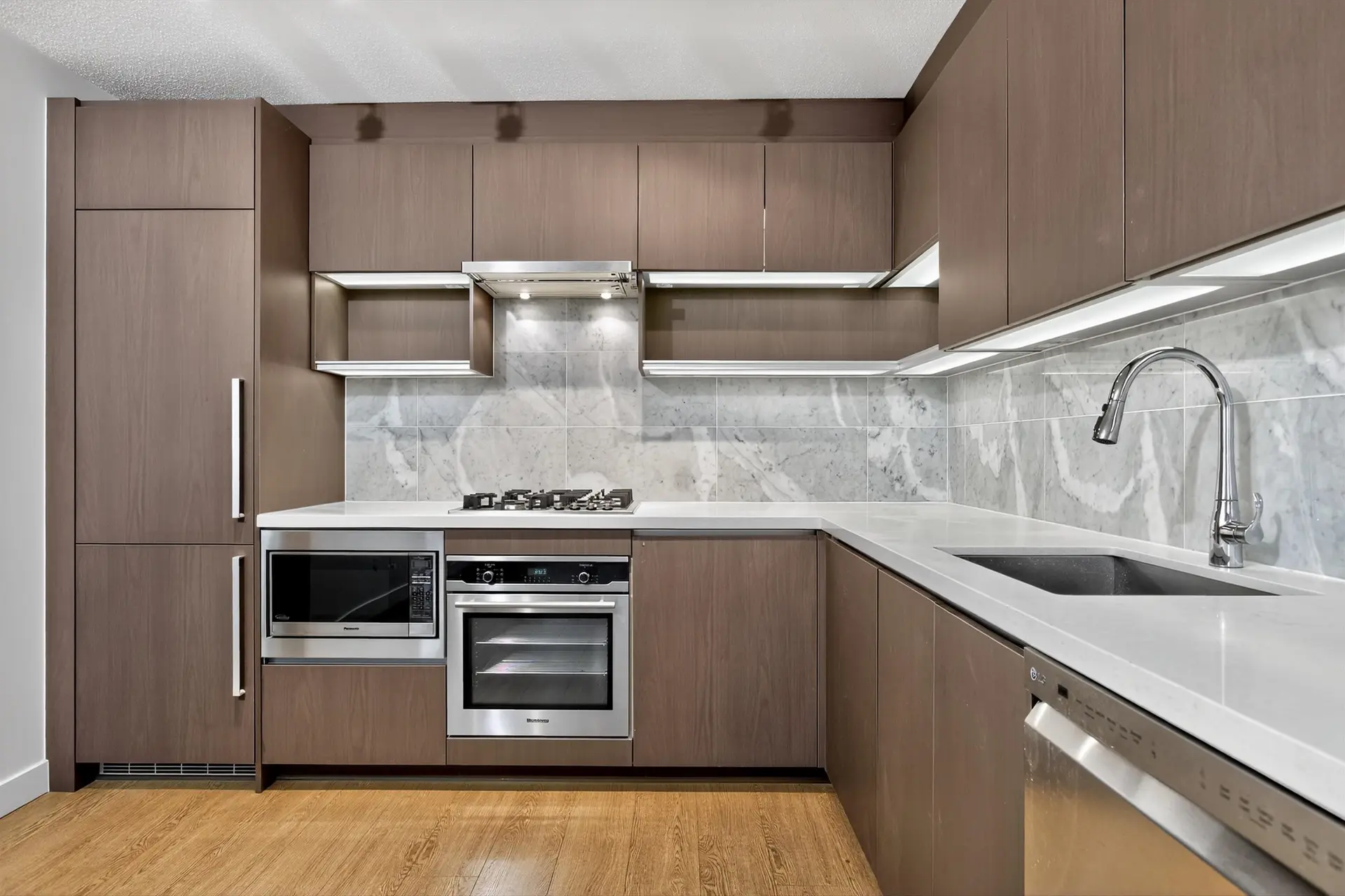 Property at #3008 13696 100 AVENUE, Surrey, BC