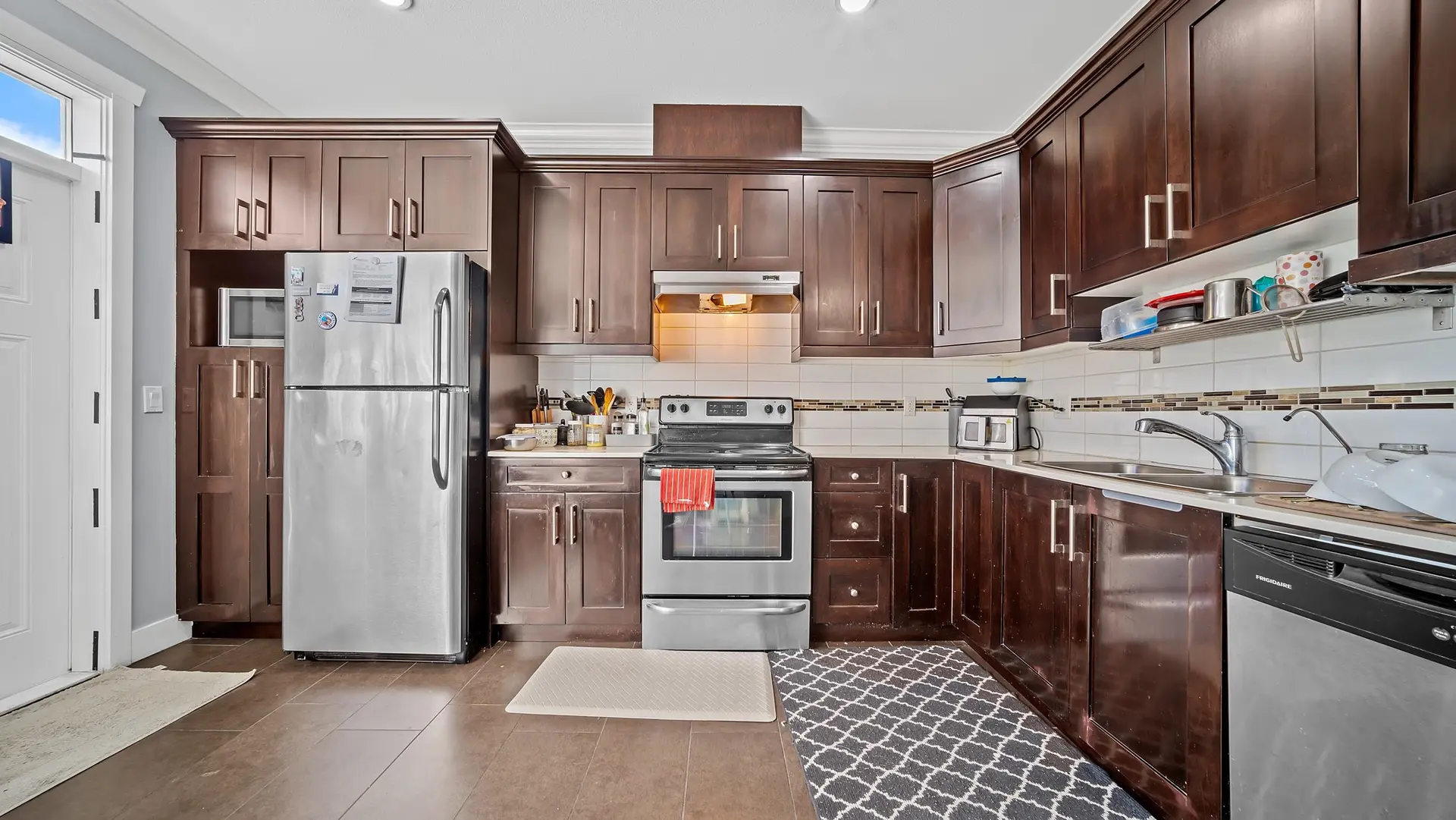 Property at #40 15399 GUILDFORD DRIVE, Surrey, BC