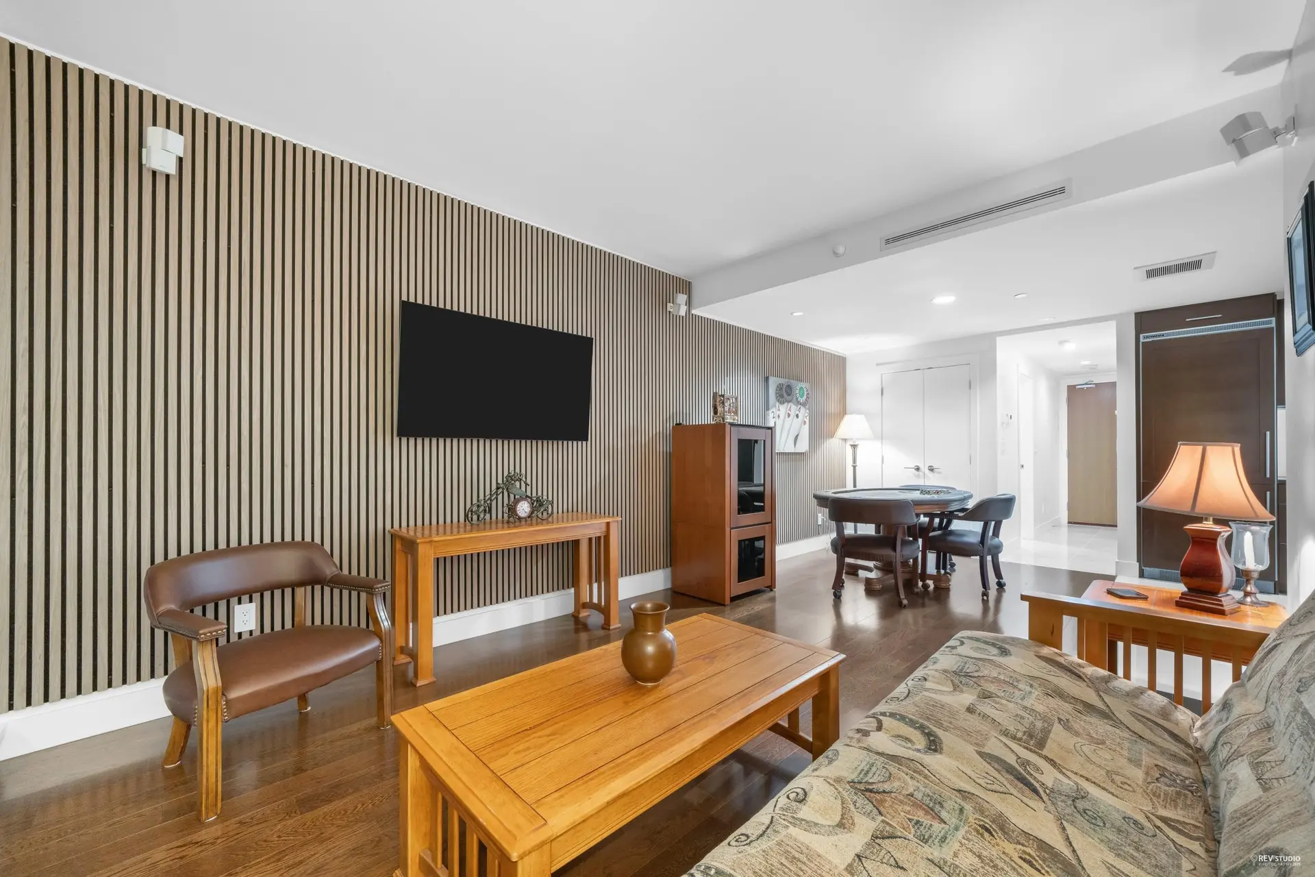 Property at #1905 15152 RUSSELL AVENUE, White Rock, BC