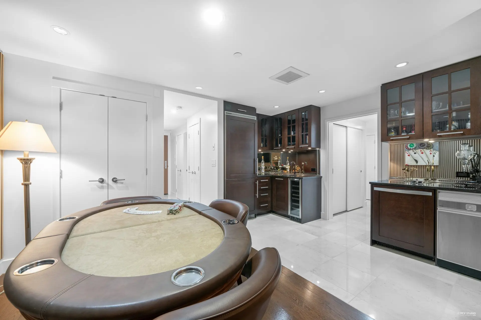 Property at #1905 15152 RUSSELL AVENUE, White Rock, BC