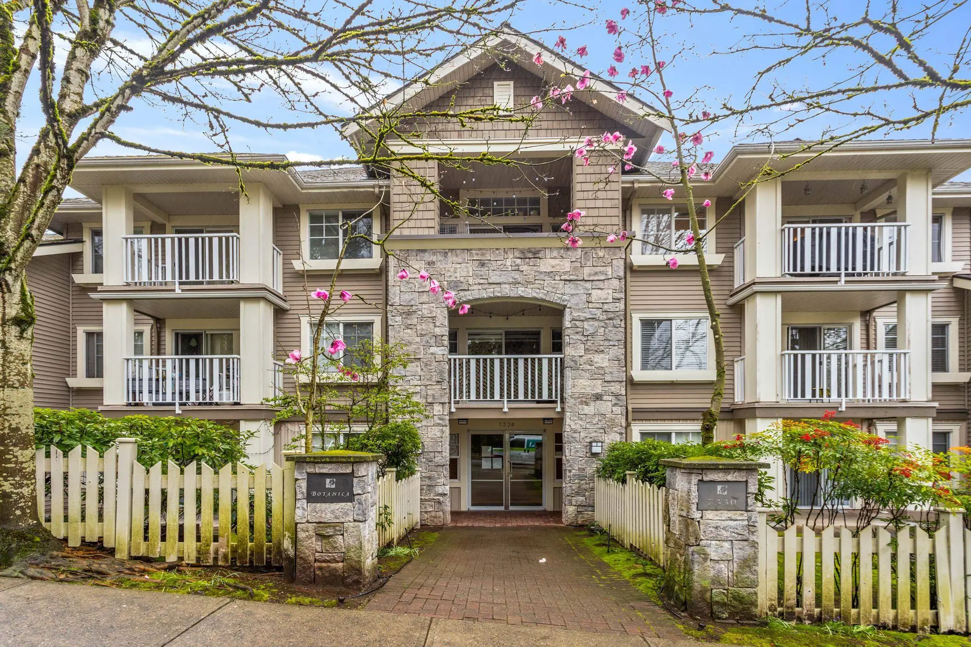 Property at #301 7330 Salisbury Avenue, Burnaby, BC