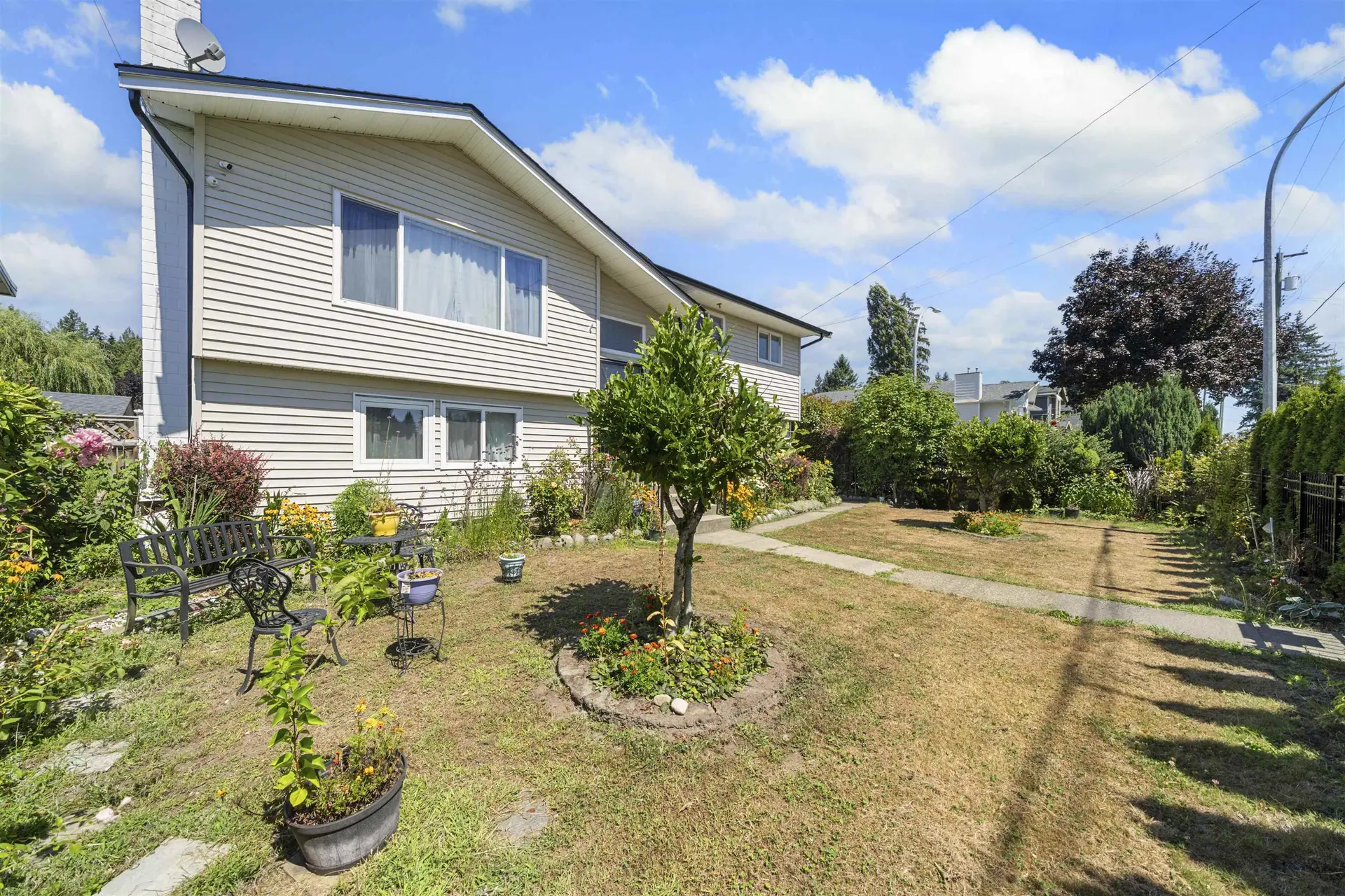 Property at 1121 Prairie Avenue, Port Coquitlam, BC