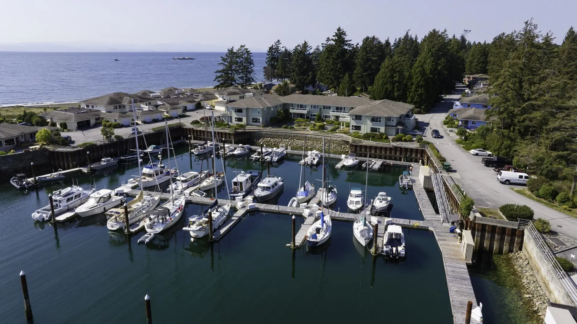 Property at #201 1585 FIELD ROAD, Sechelt, BC