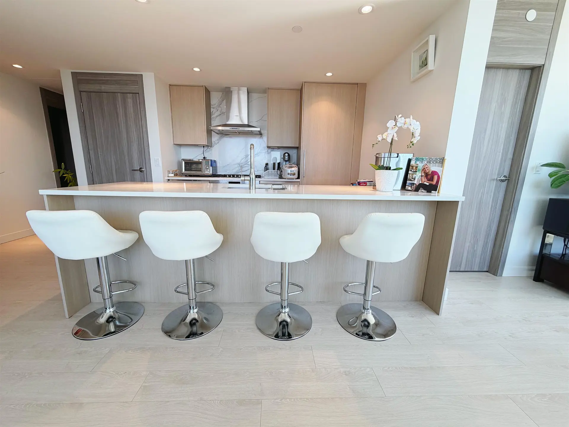 Property at #1001 8611 HAZELBRIDGE WAY, Richmond, BC