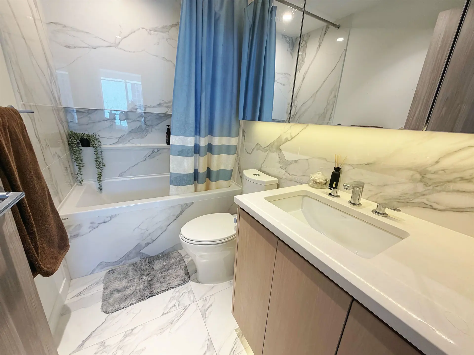 Property at #1001 8611 HAZELBRIDGE WAY, Richmond, BC