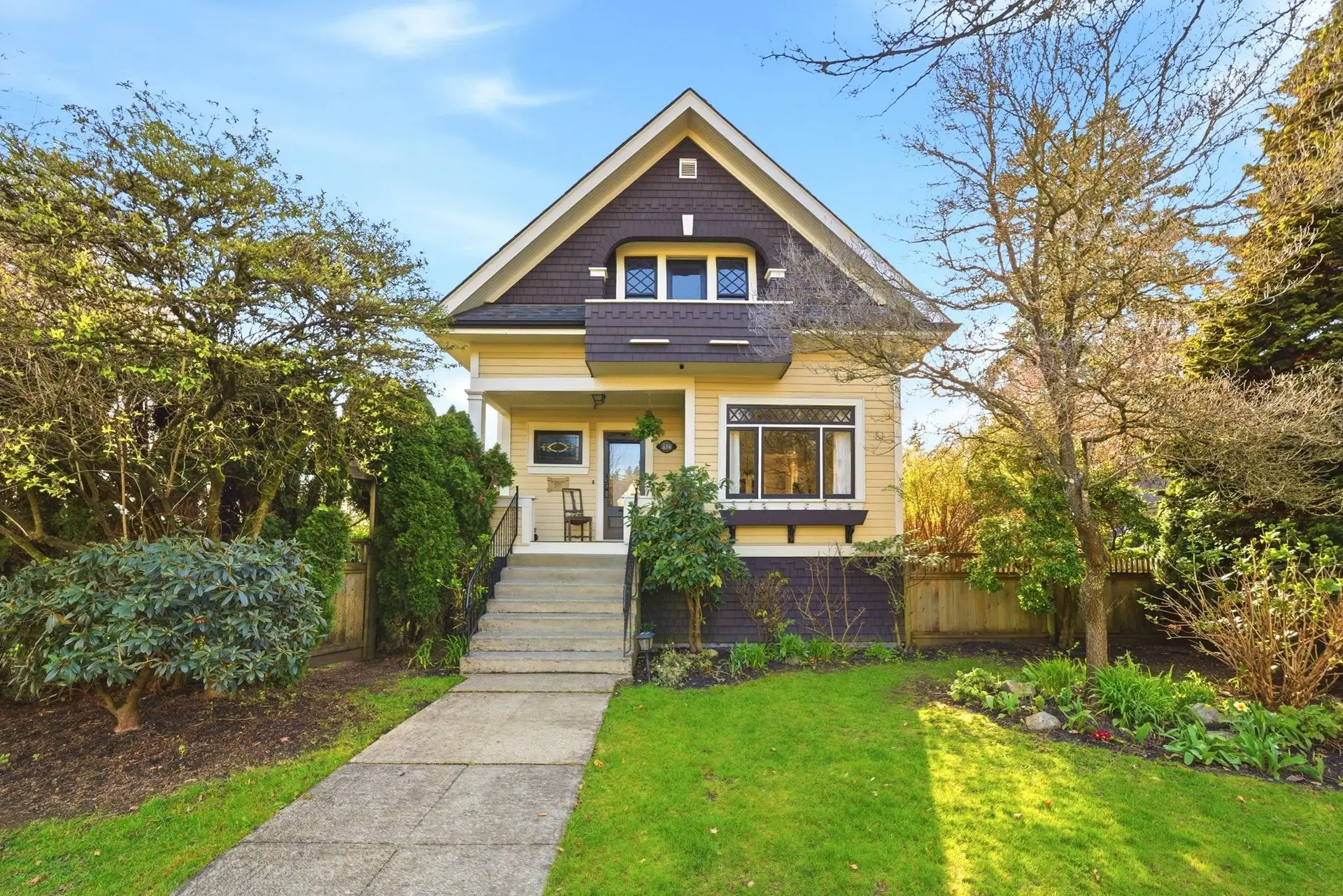 Property at 416 Second Street, New Westminster, BC