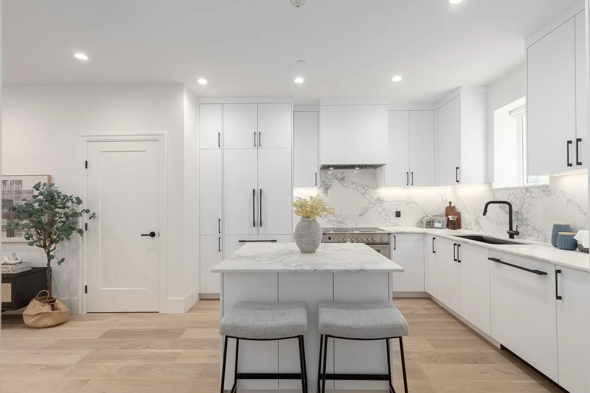 Property at 851 E 19TH AVENUE, Vancouver, BC