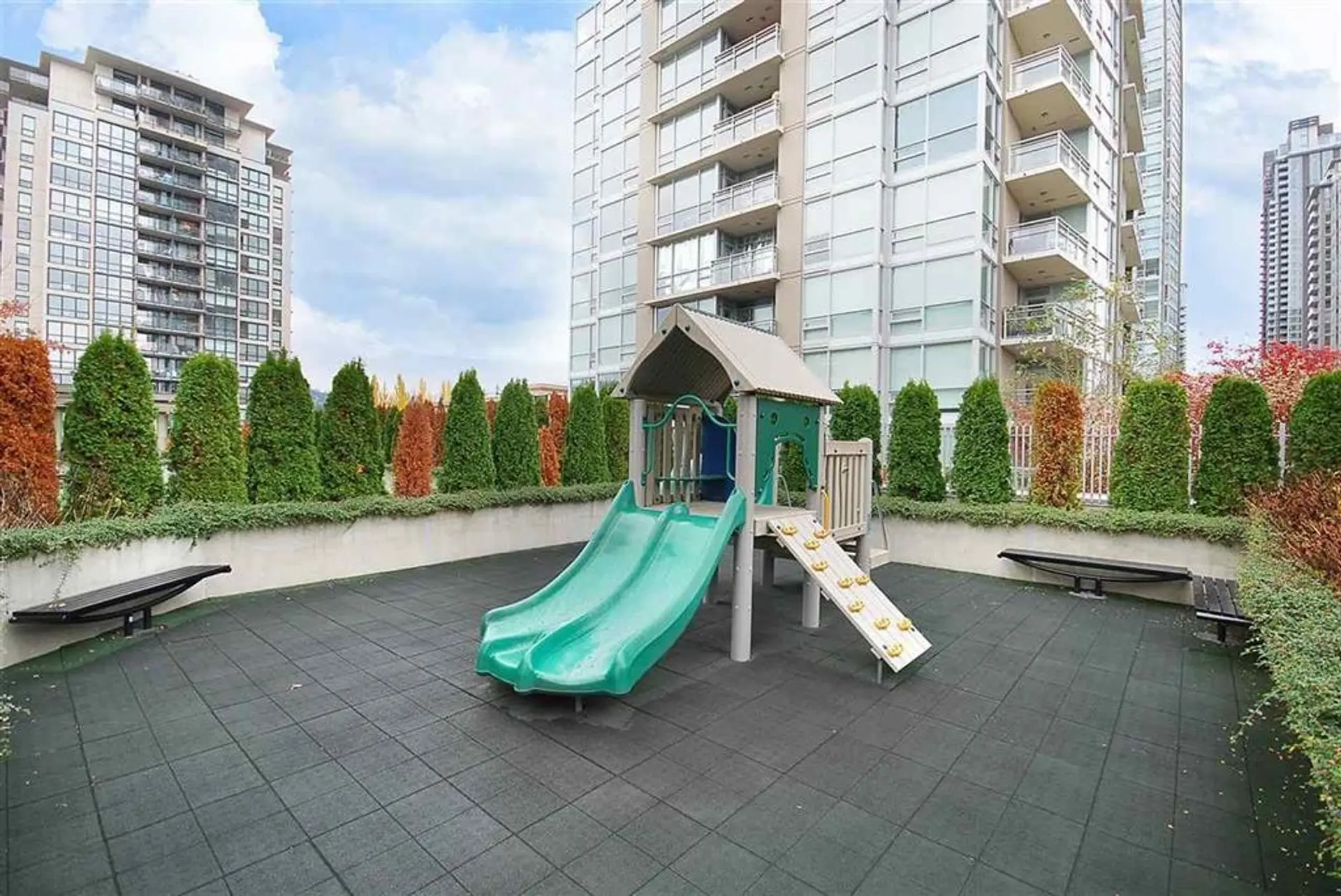 Property at #1906 2955 ATLANTIC AVENUE, Coquitlam, BC