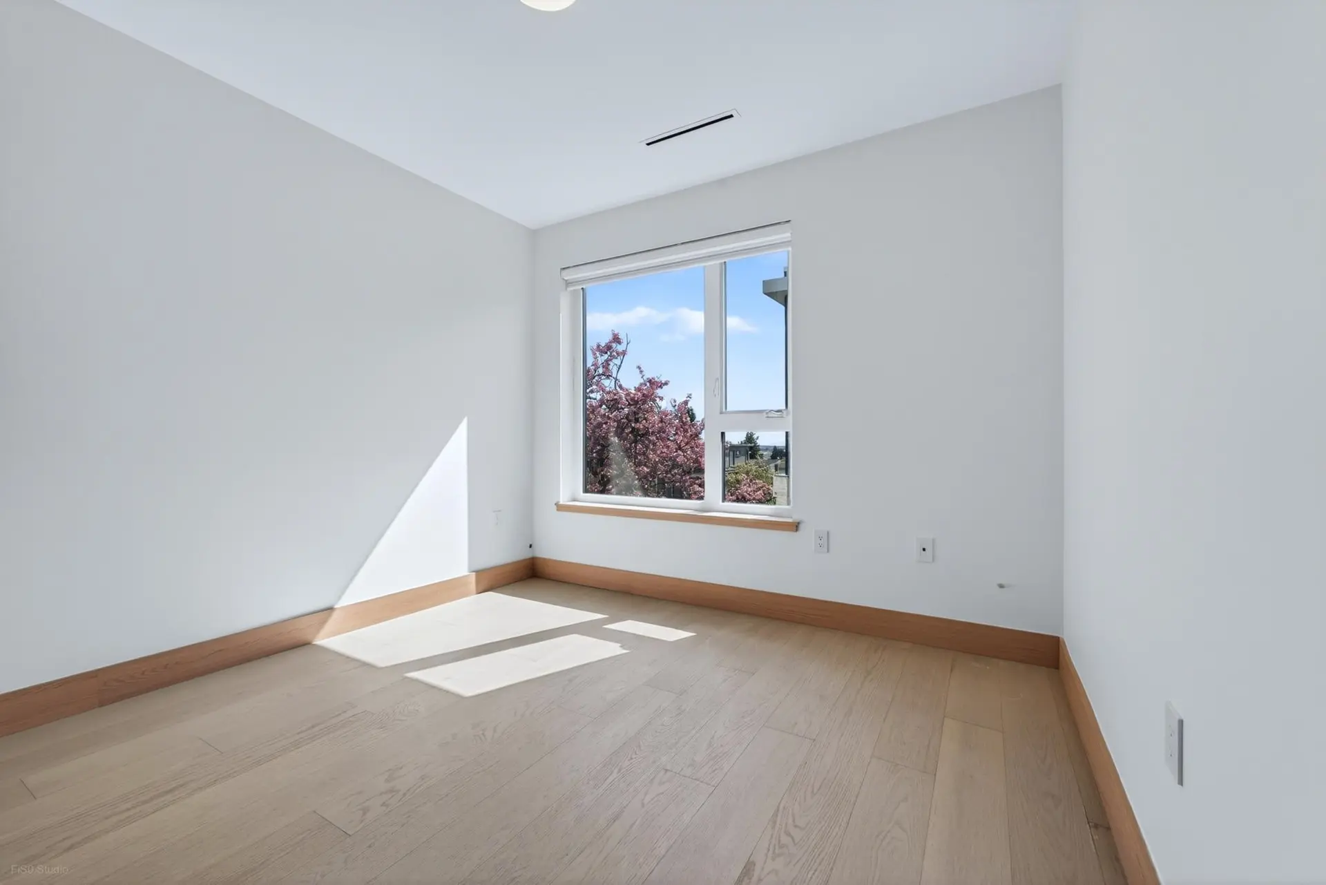 Property at #3 1495 E 58TH AVENUE, Vancouver, BC