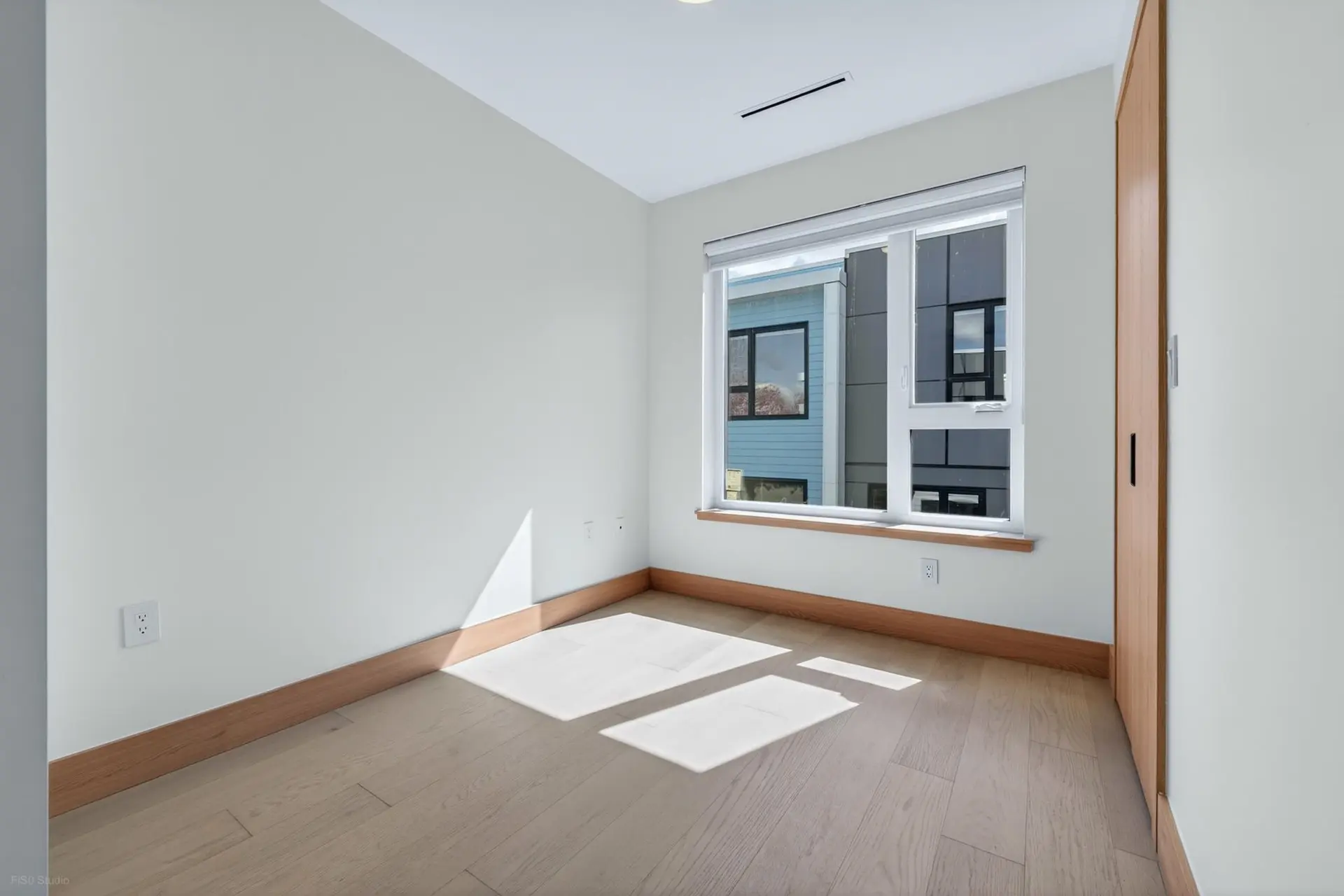 Property at #3 1495 E 58TH AVENUE, Vancouver, BC