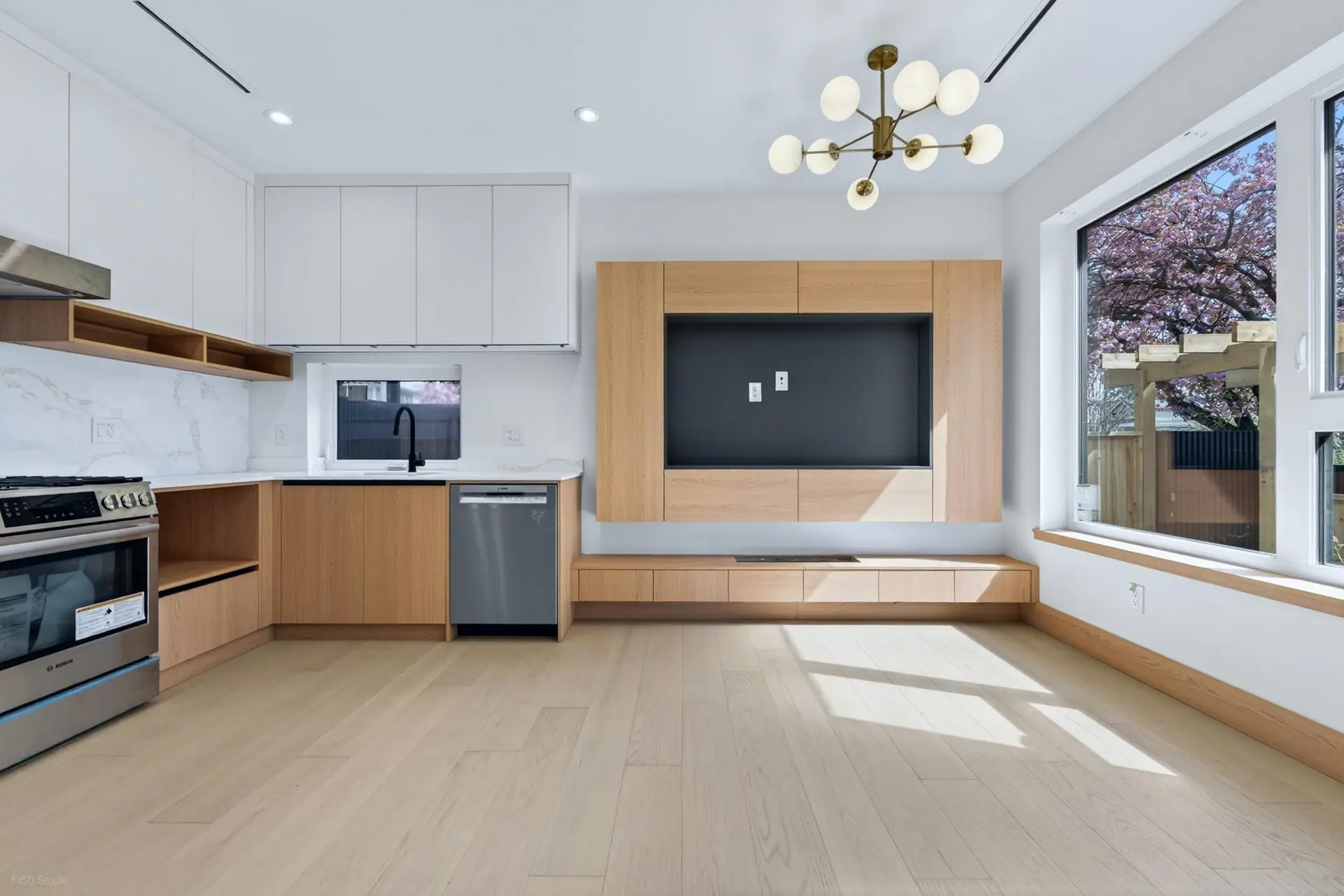 Property at #3 1495 E 58TH AVENUE, Vancouver, BC