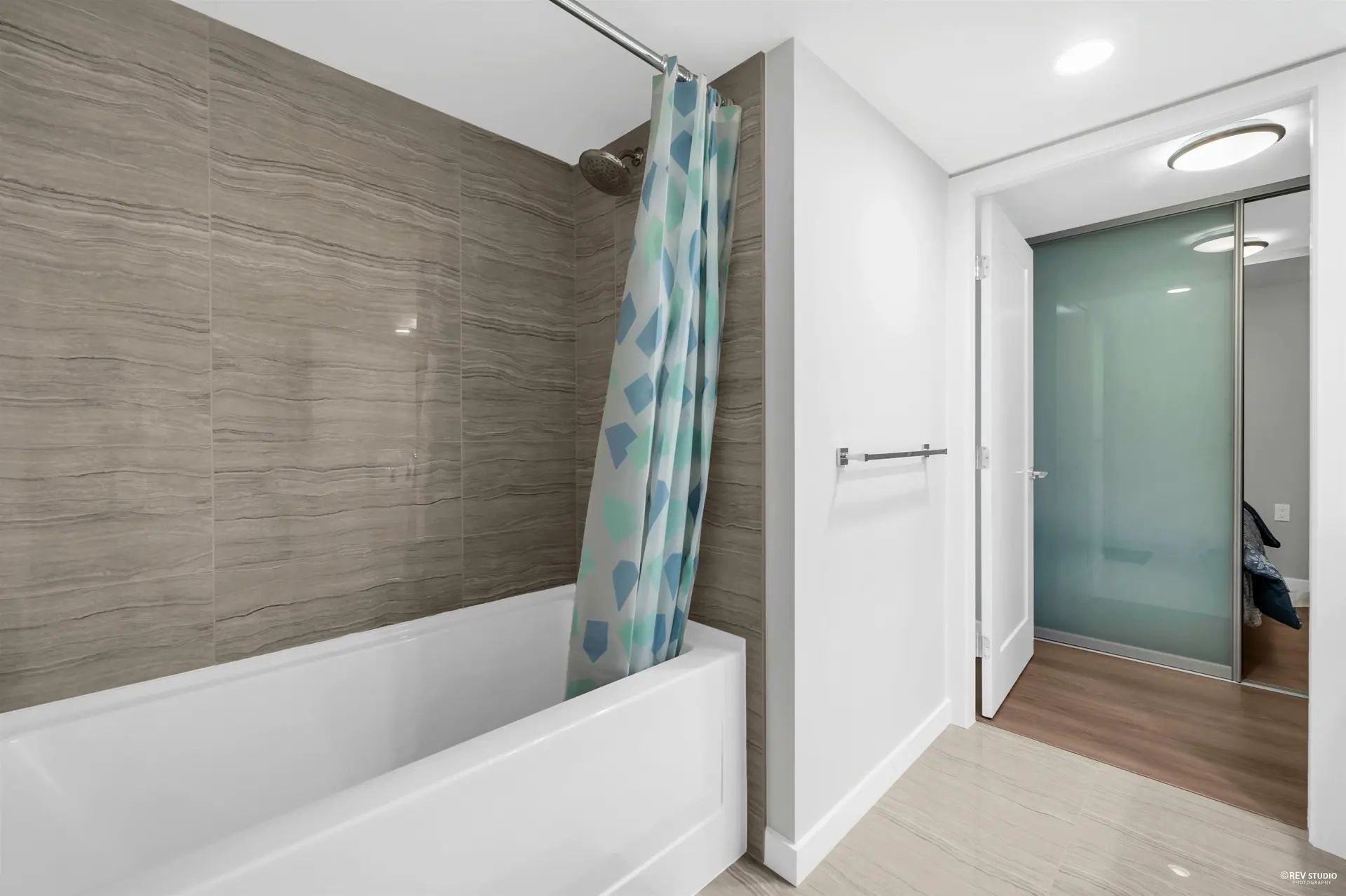 Property at #303 8699 HAZELBRIDGE WAY, Richmond, BC