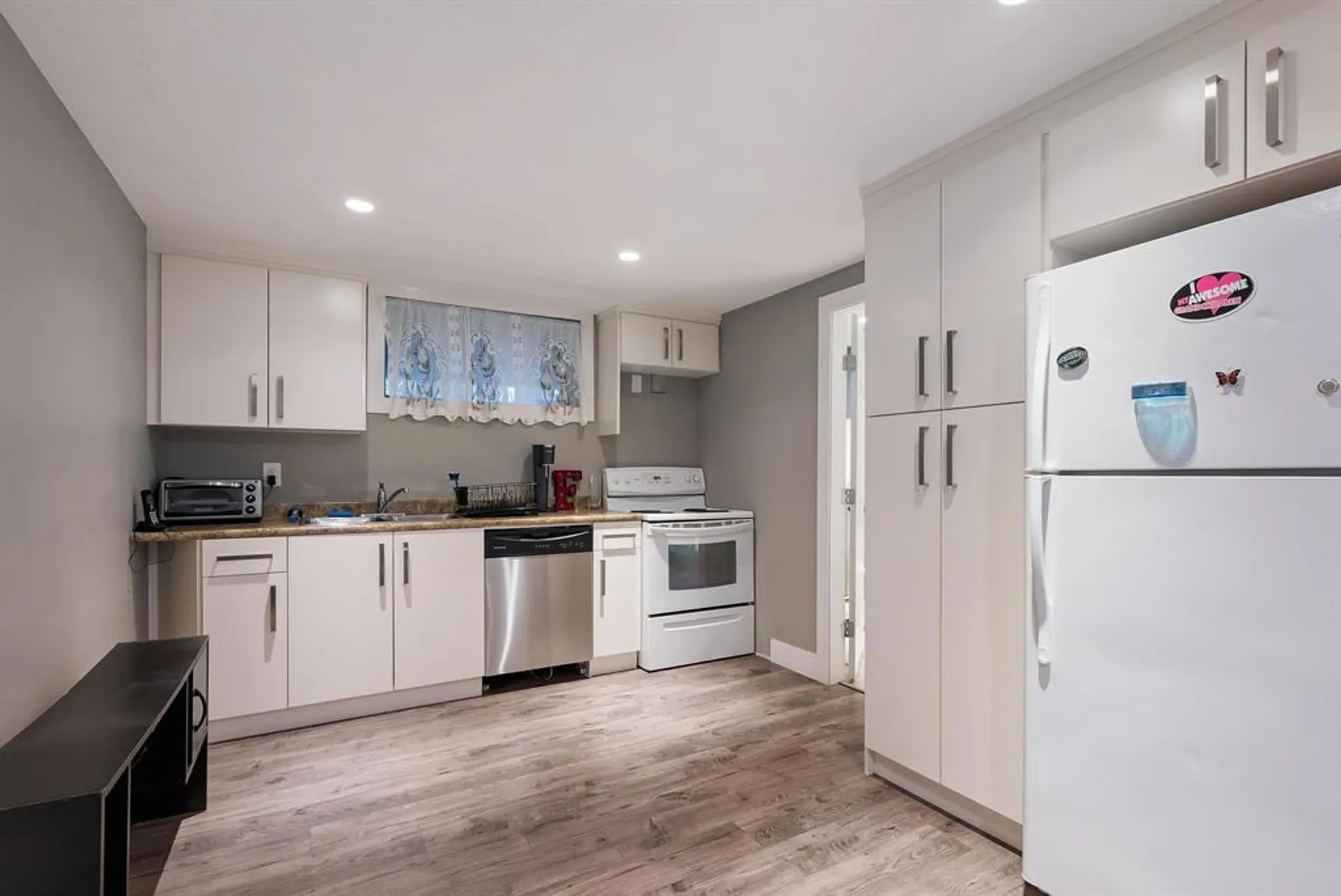 Property at 2889 ROYAL STREET, Abbotsford, BC