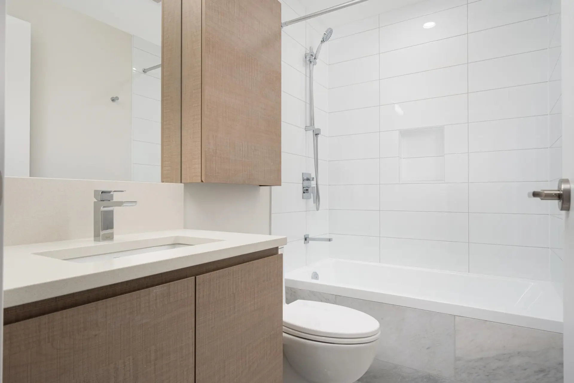 Property at #3201 4168 LOUGHEED HIGHWAY, Burnaby, BC