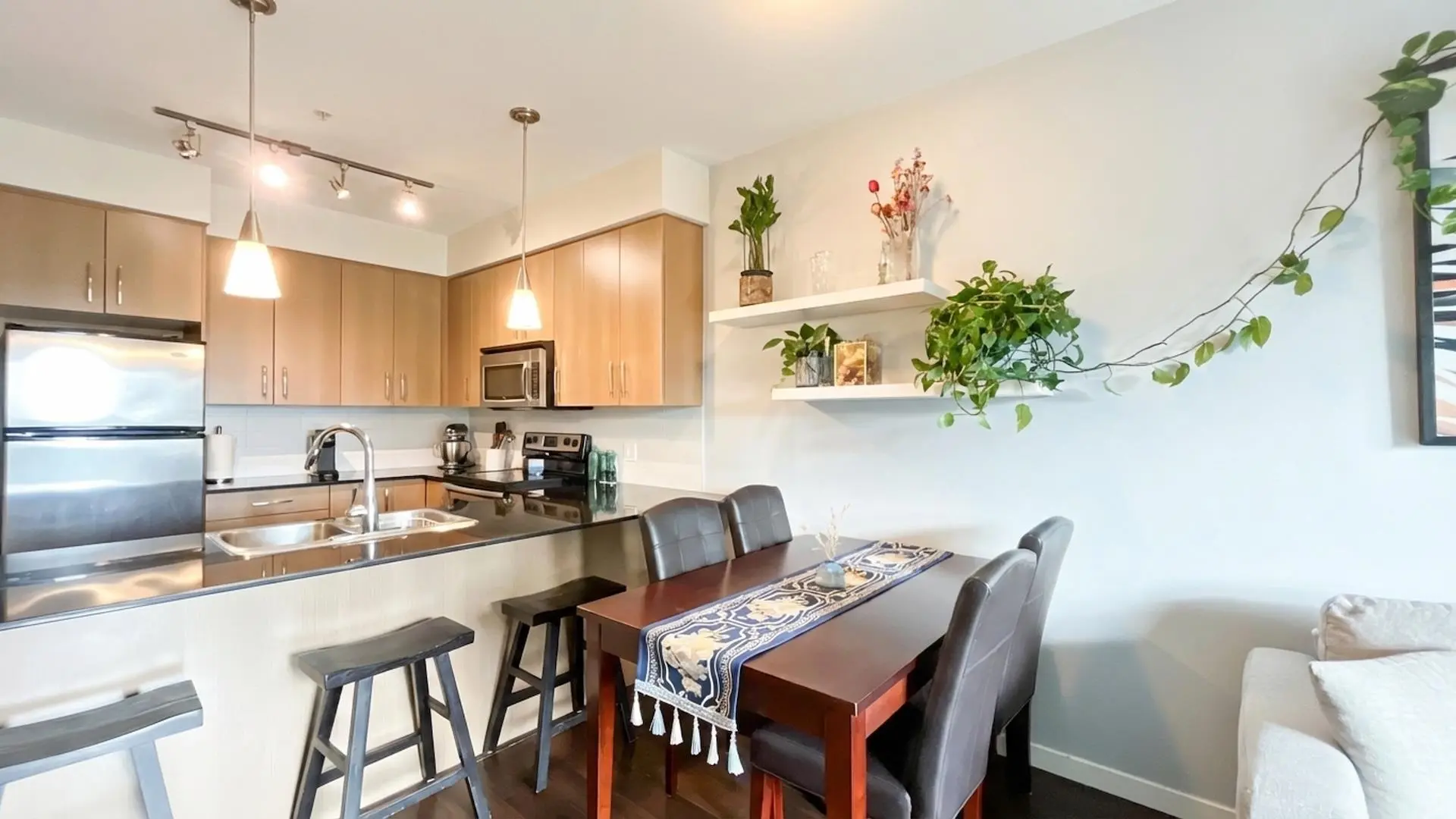 Property at #308 22290 NORTH AVENUE, Maple Ridge, BC