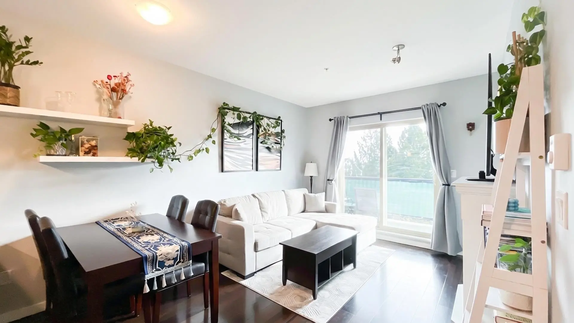 Property at #308 22290 NORTH AVENUE, Maple Ridge, BC