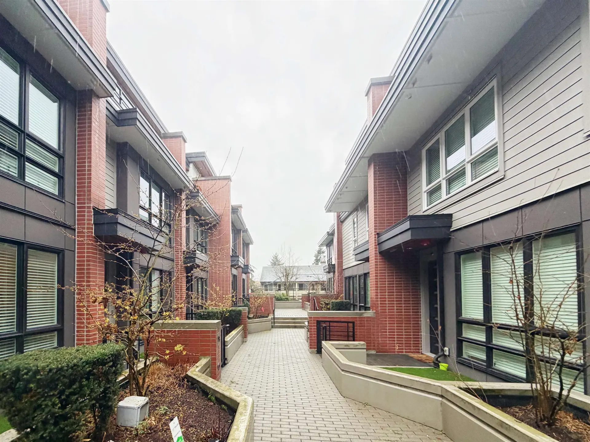 #11 368 W 64th Avenue - Image 2