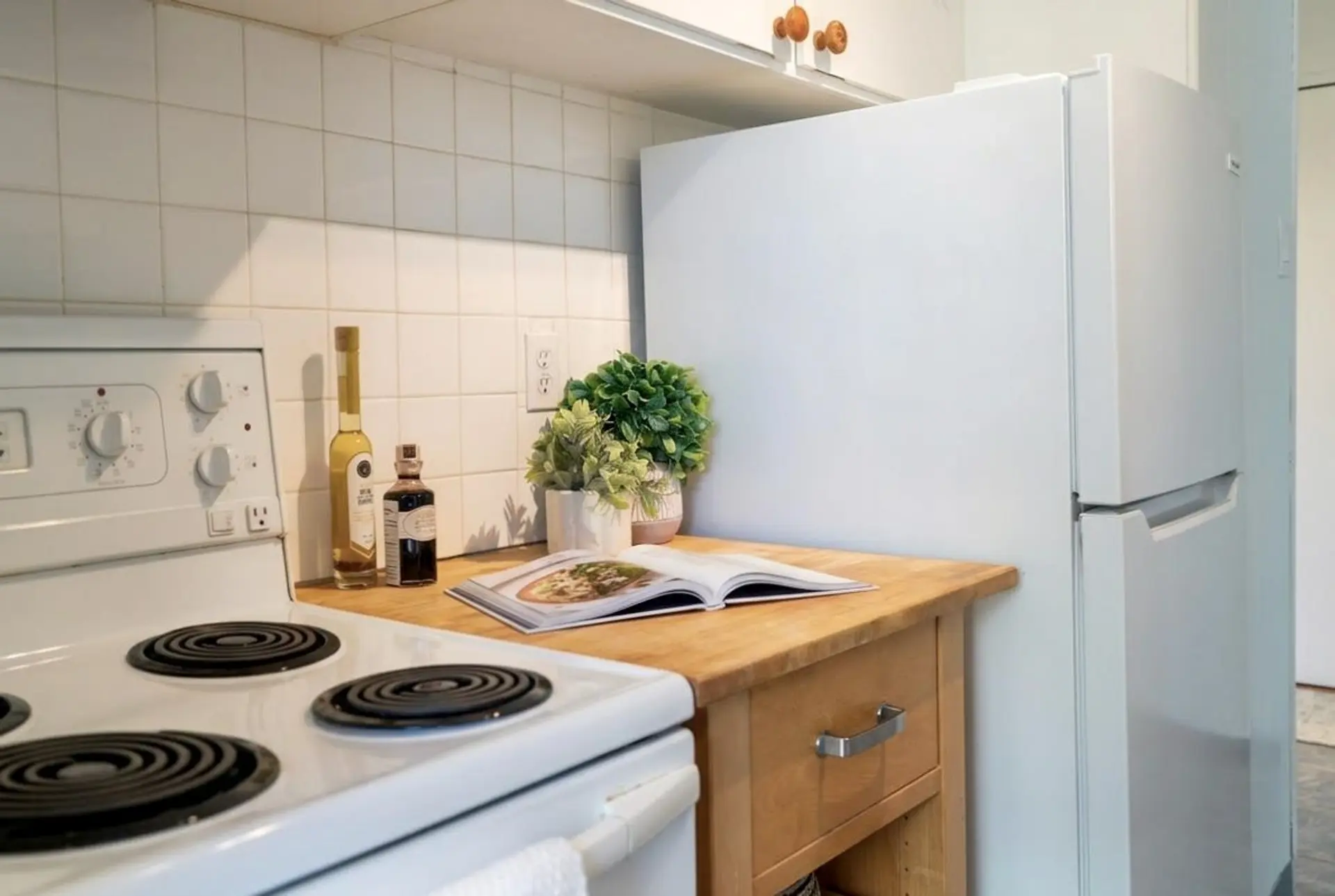 Property at #503 1740 COMOX STREET, Vancouver, BC