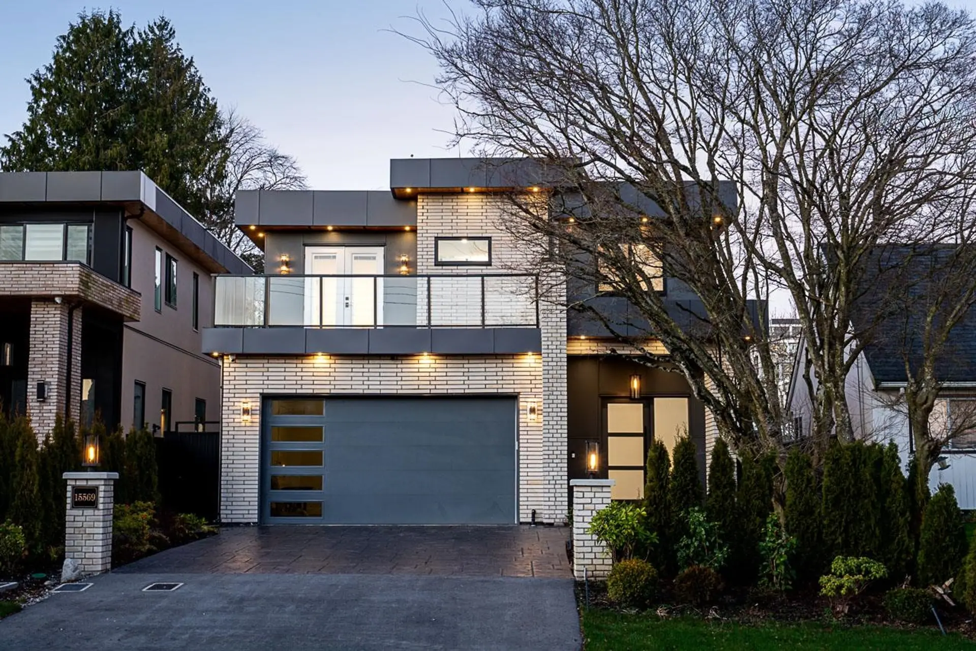 Property at 15569 Oxenham Avenue, White Rock, BC