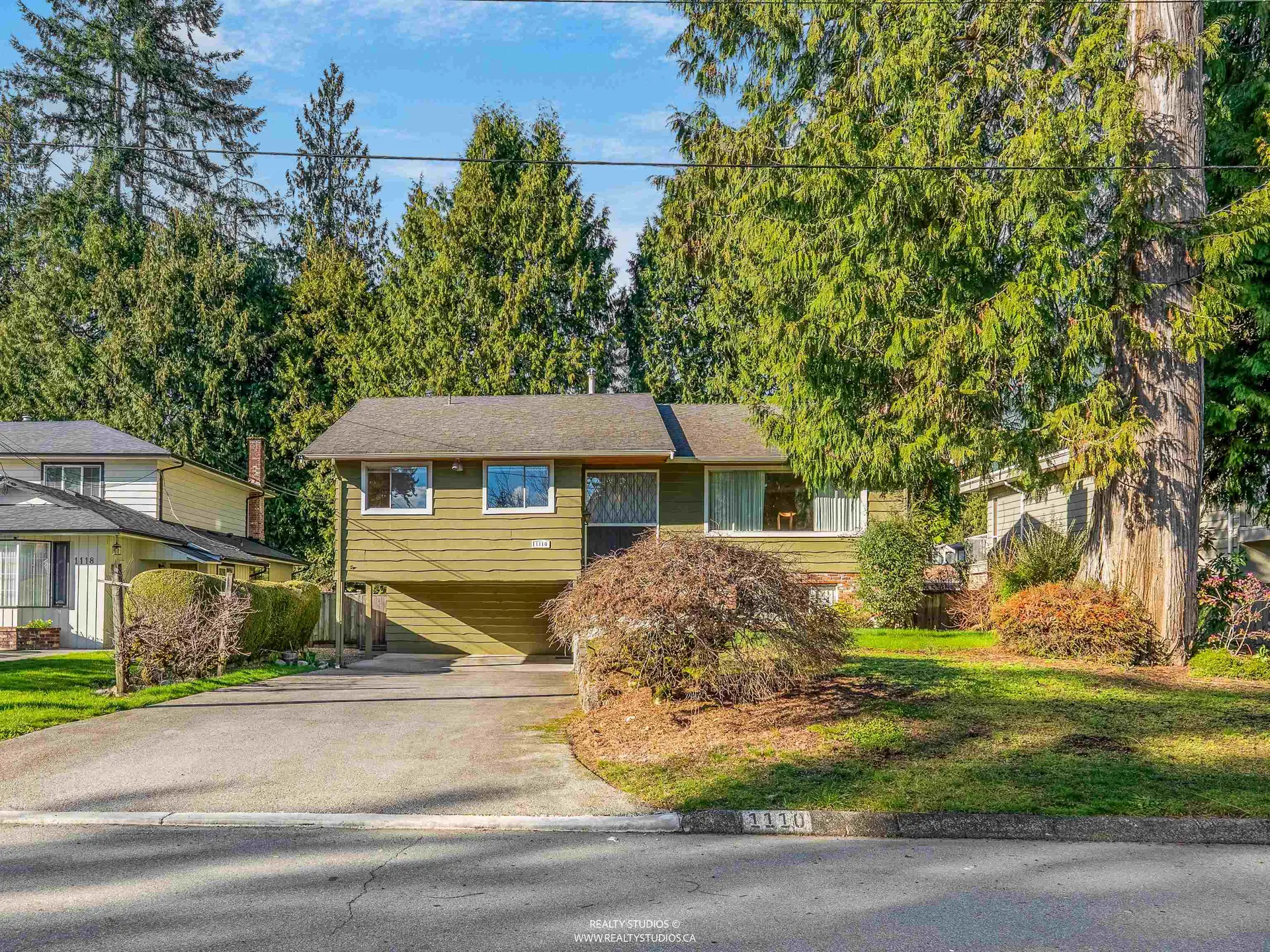 Property at 1110 Lodge Road, North Vancouver, BC