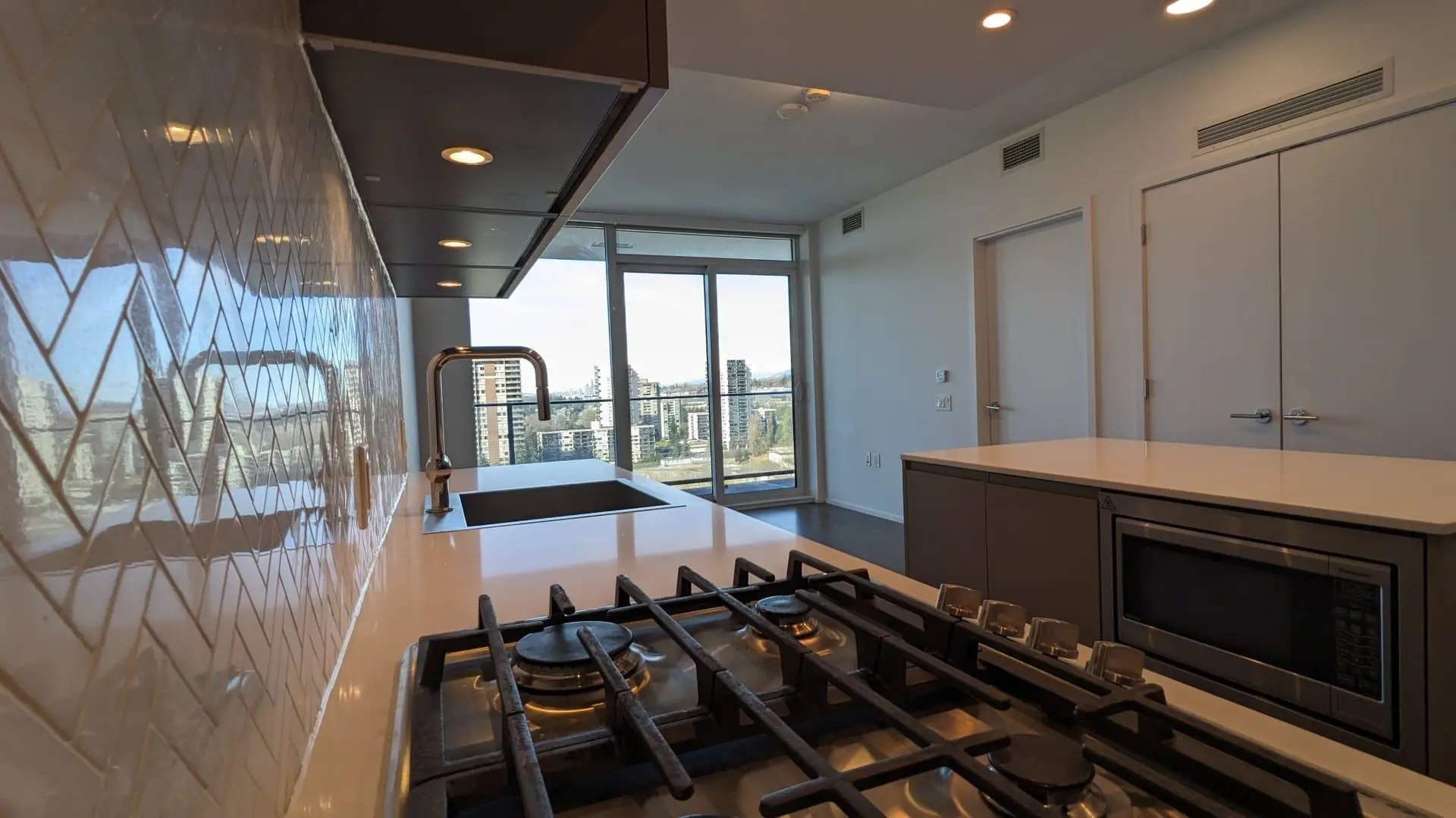 Property at #1208 3809 EVERGREEN PLACE, Burnaby, BC