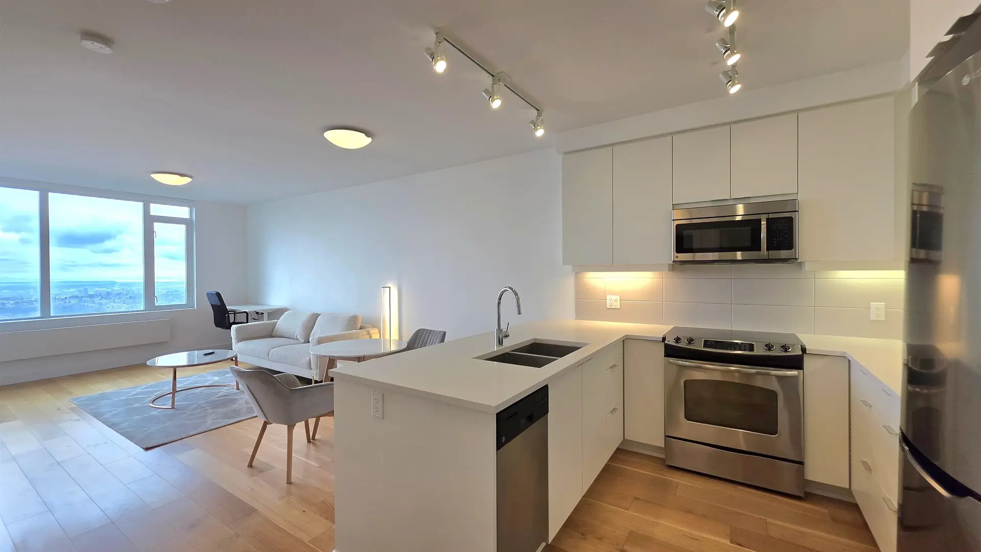 Property at #1505 9393 TOWER ROAD, Burnaby, BC