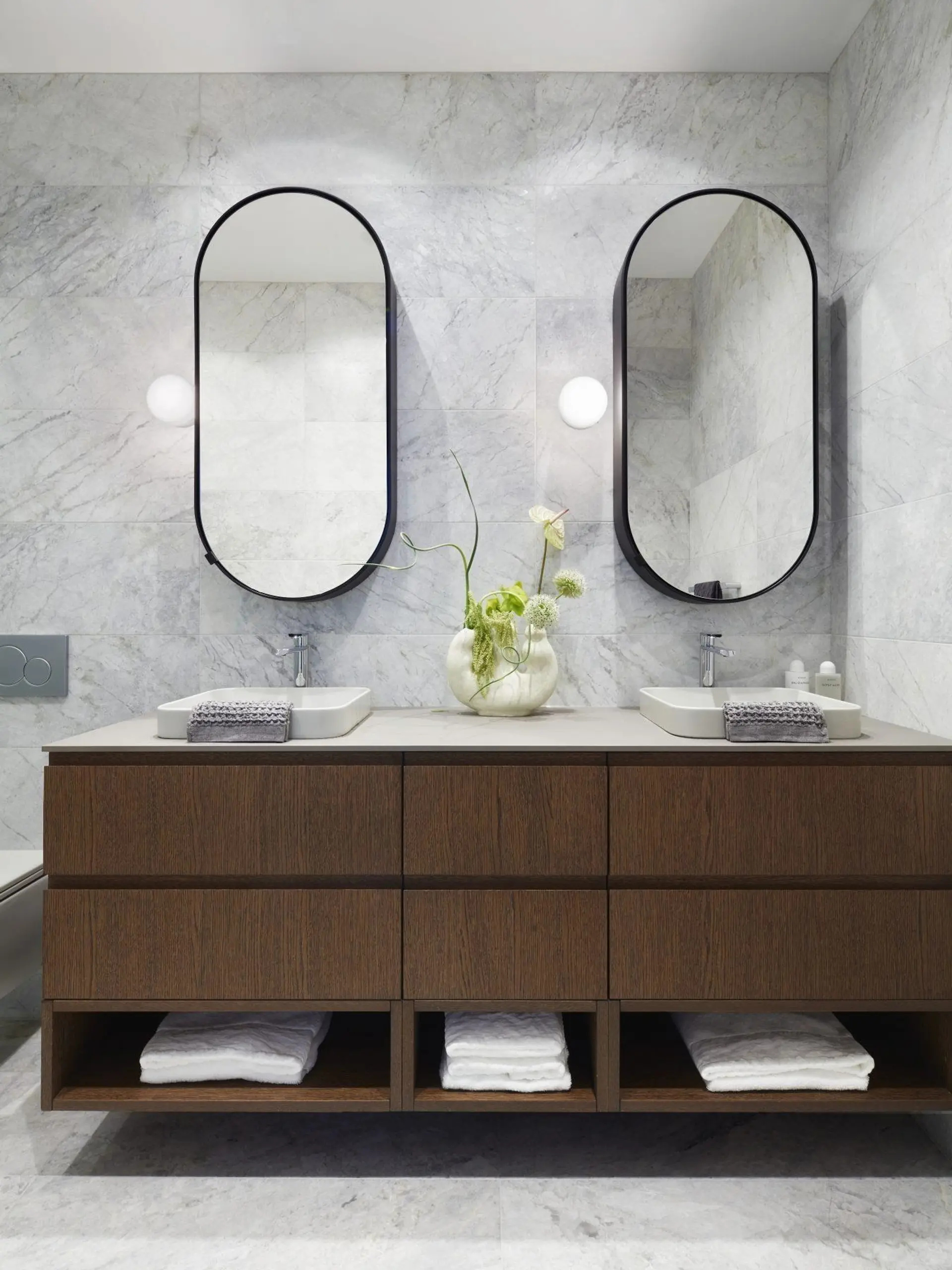 Property at #3403 1277 HORNBY STREET, Vancouver, BC